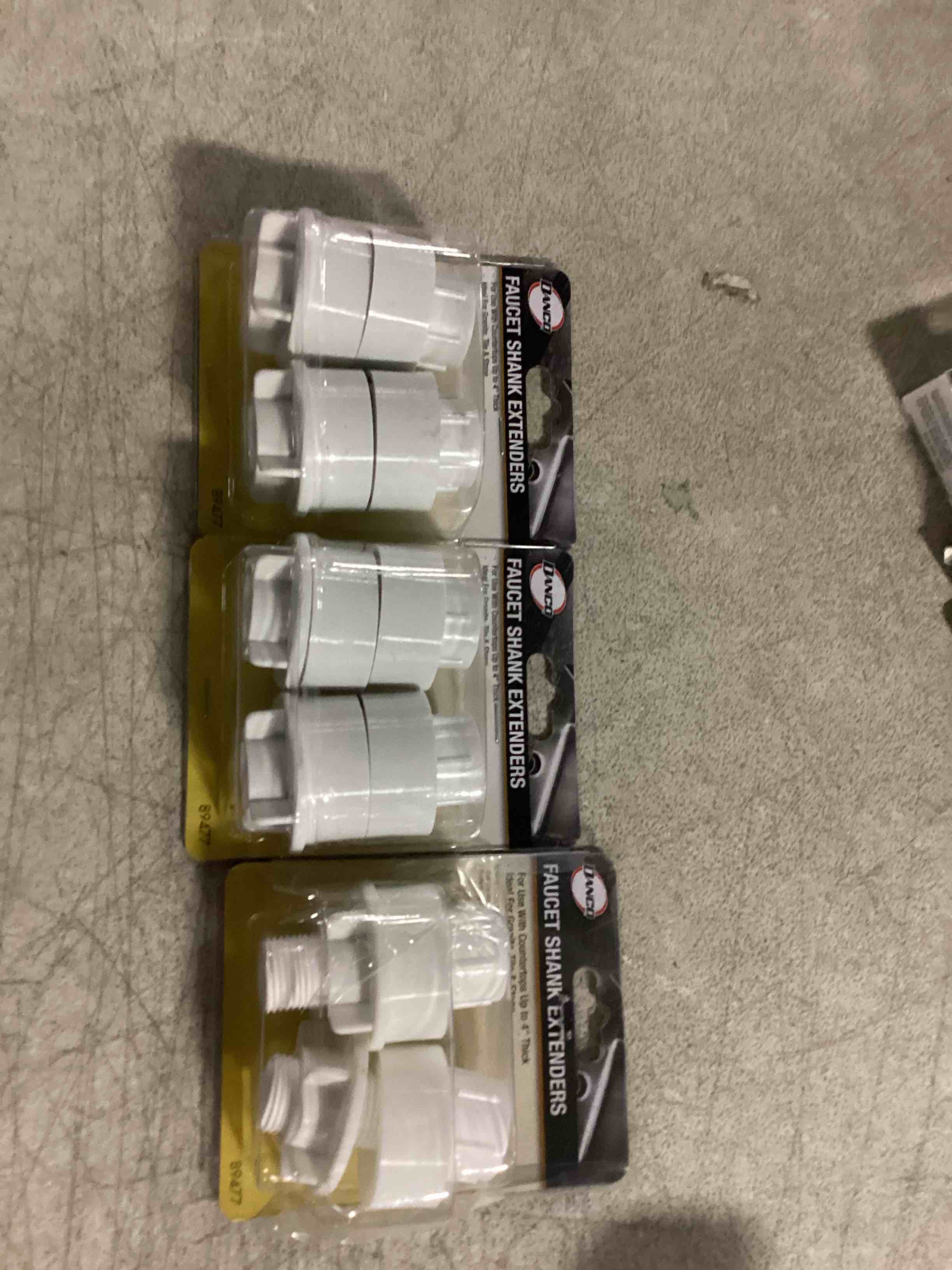 https://s3.amazonaws.com/lotting-images-prod/bidfta/PPE1433431_1742215406950.jpeg