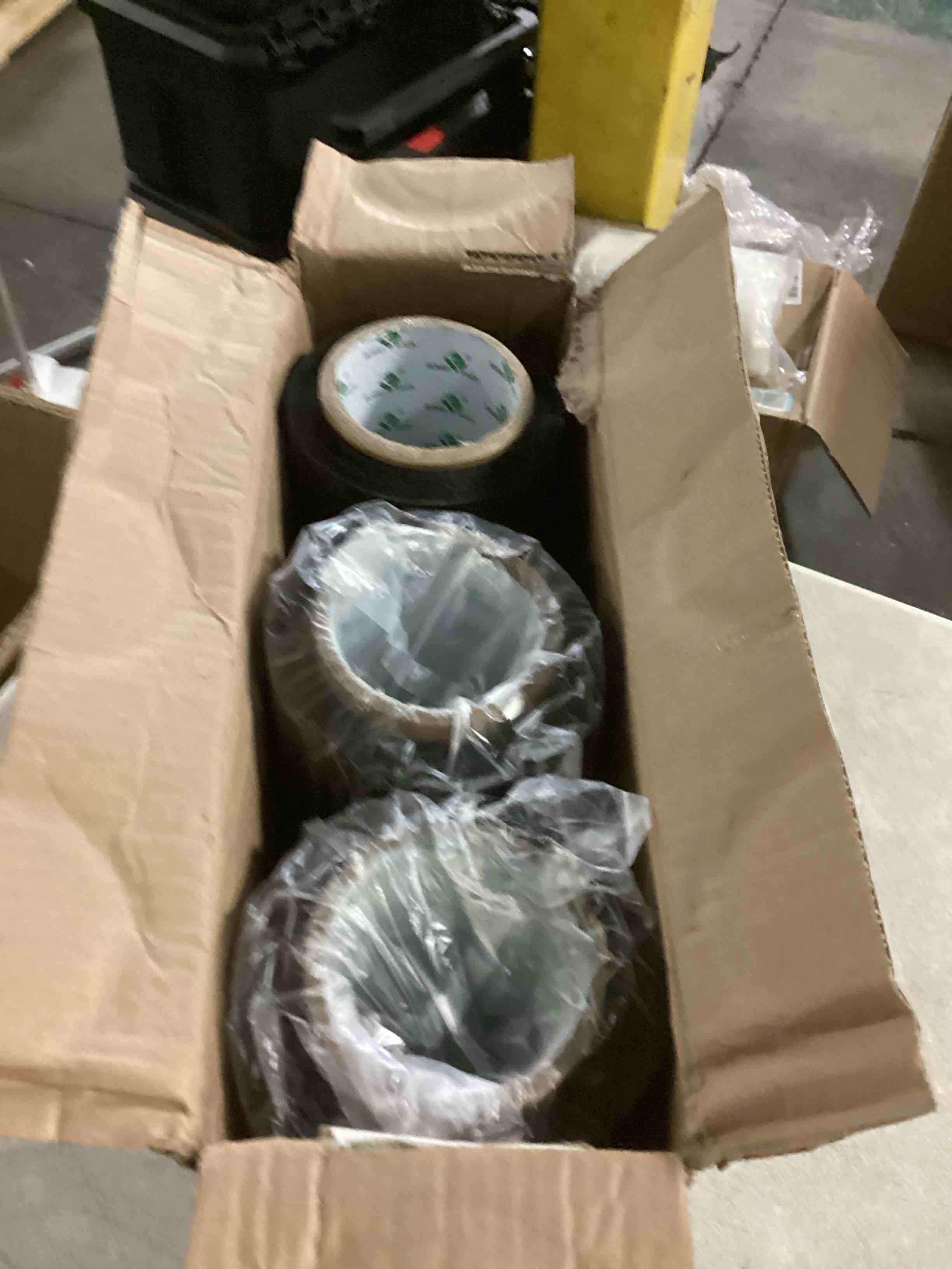 https://s3.amazonaws.com/lotting-images-prod/bidfta/PPE1434047_1742820561361.jpeg