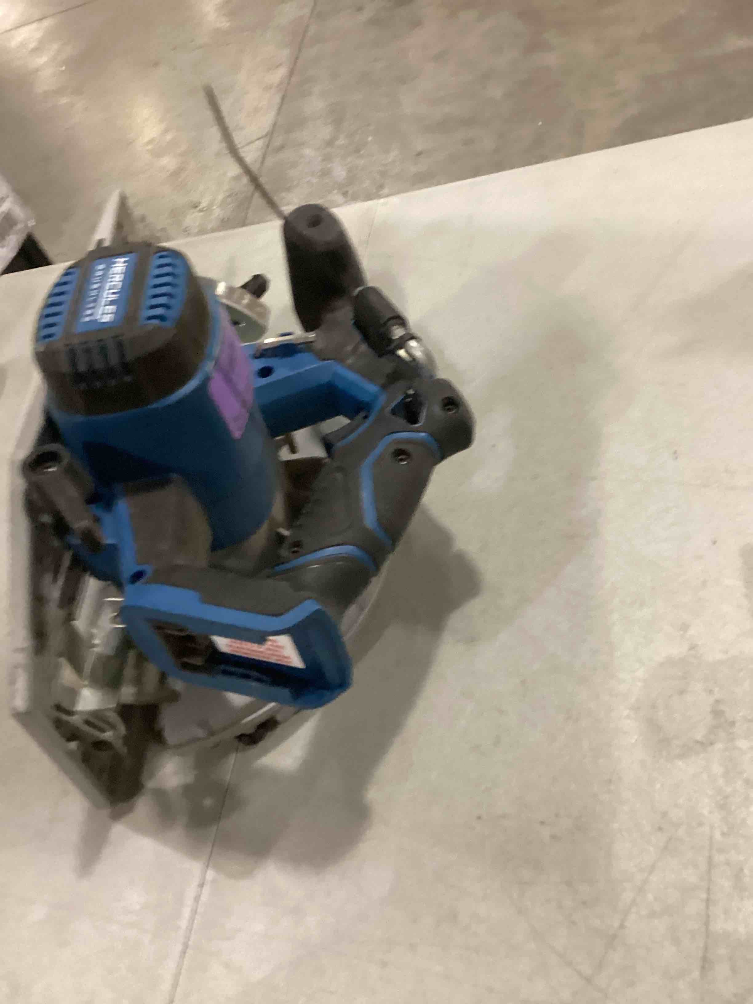 https://s3.amazonaws.com/lotting-images-prod/bidfta/PPE1435072_1738846534724.jpeg