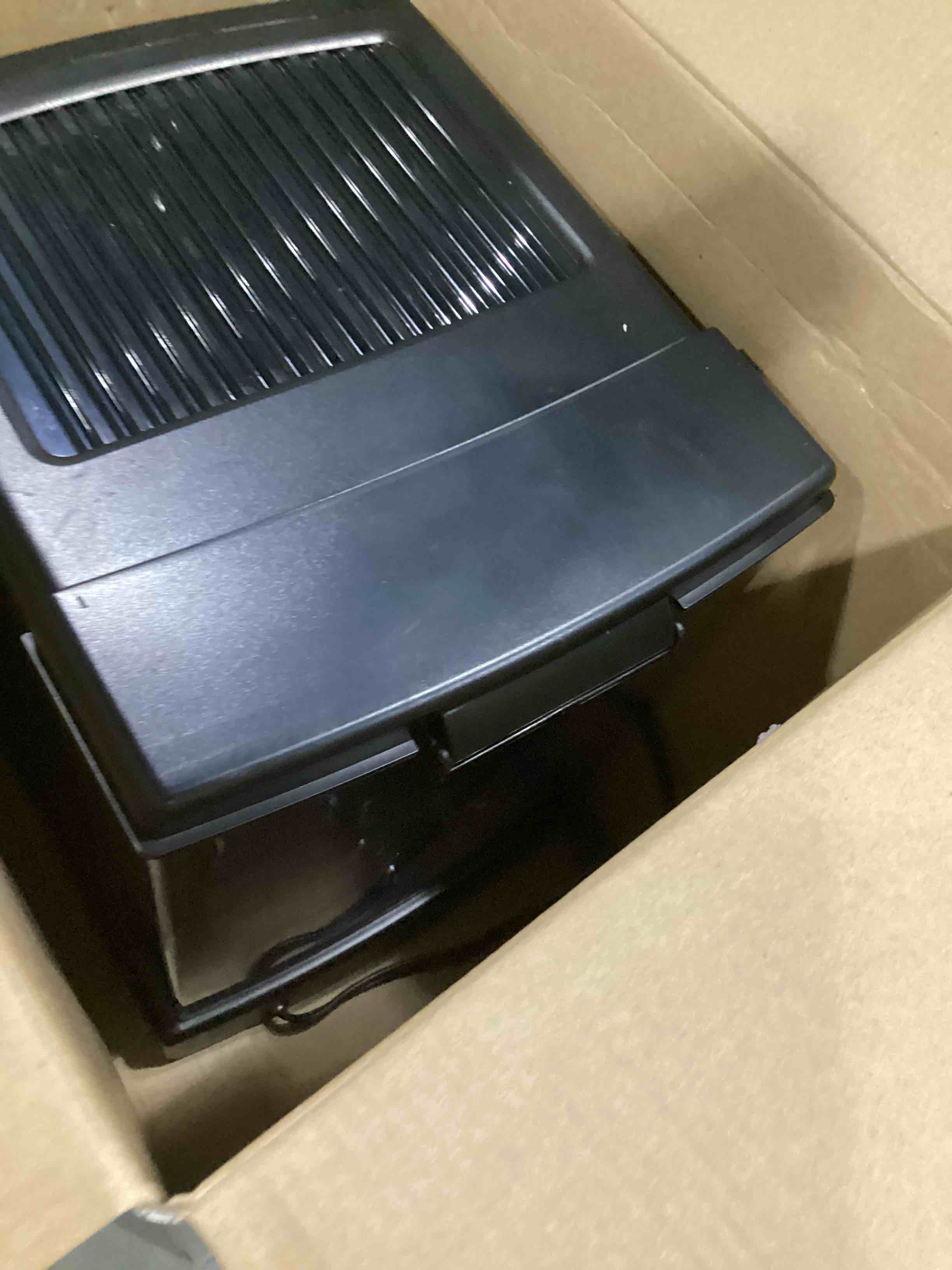 https://s3.amazonaws.com/lotting-images-prod/bidfta/PPE1435655_1739385084875.jpeg