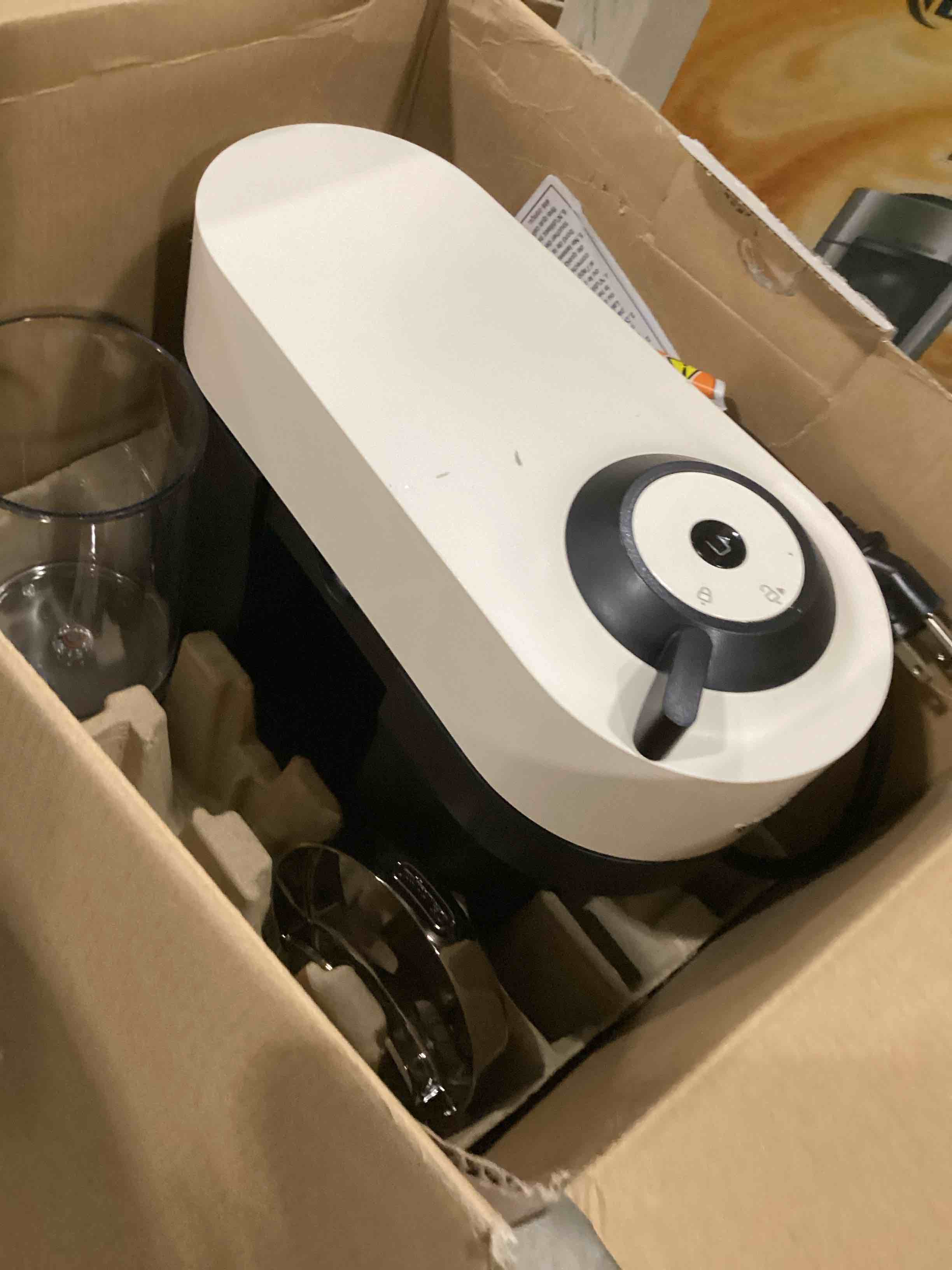 https://s3.amazonaws.com/lotting-images-prod/bidfta/PPE1435658_1739385616391.jpeg