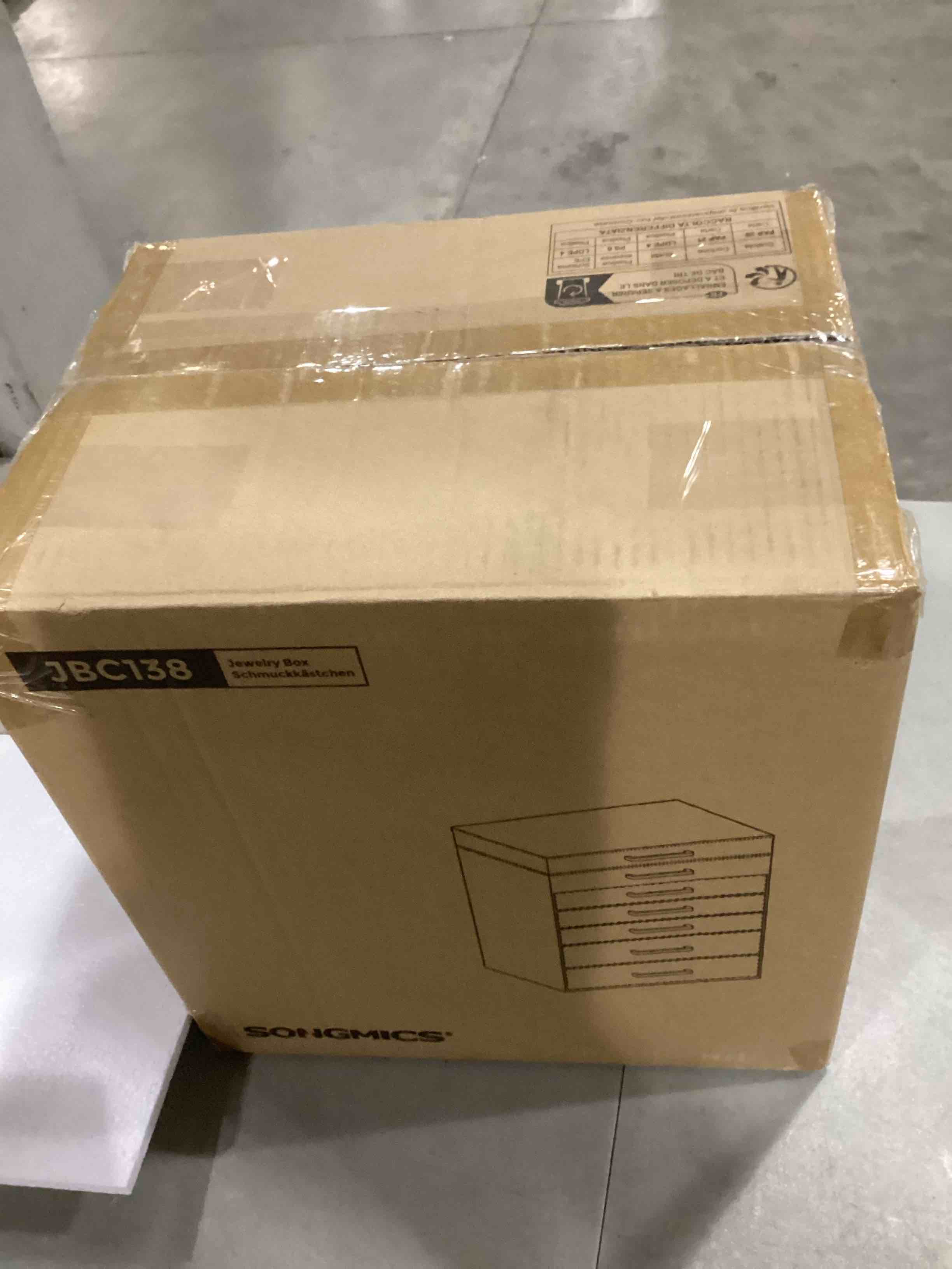 https://s3.amazonaws.com/lotting-images-prod/bidfta/PPE1435809_1739987810645.jpeg