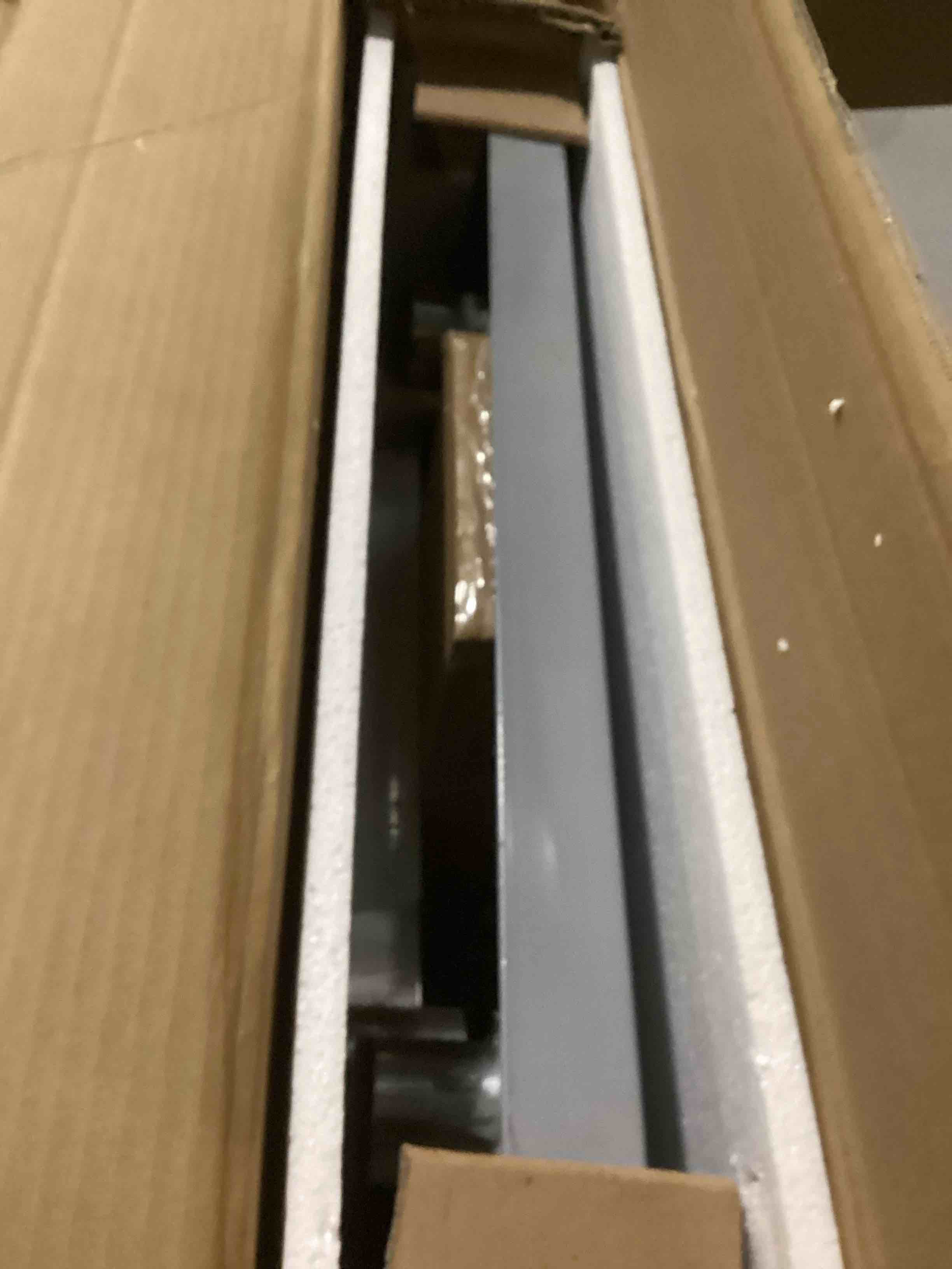 https://s3.amazonaws.com/lotting-images-prod/bidfta/PPE1436322_1740414647937.jpeg