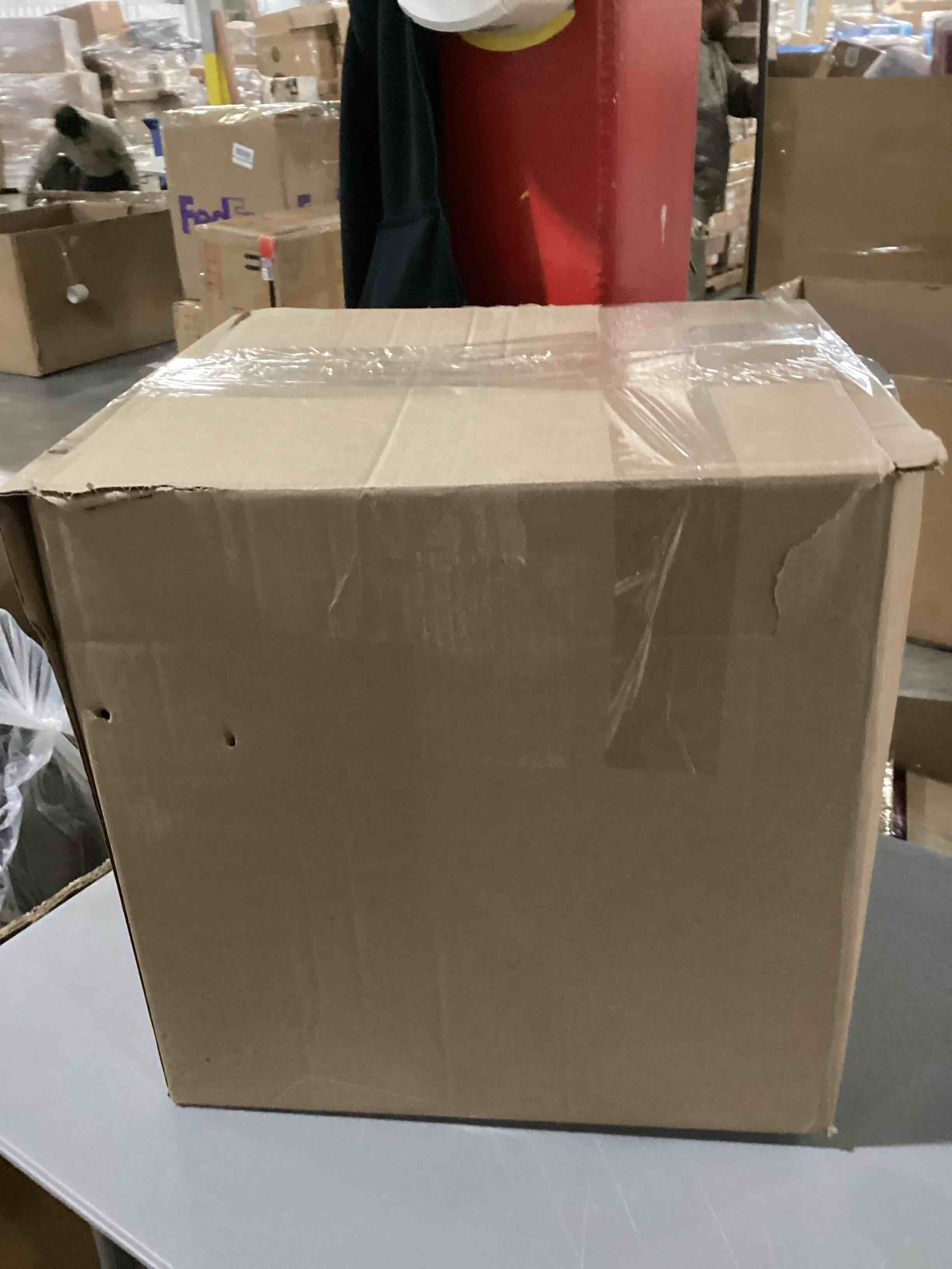 https://s3.amazonaws.com/lotting-images-prod/bidfta/PPE1436461_1740500346893.jpeg