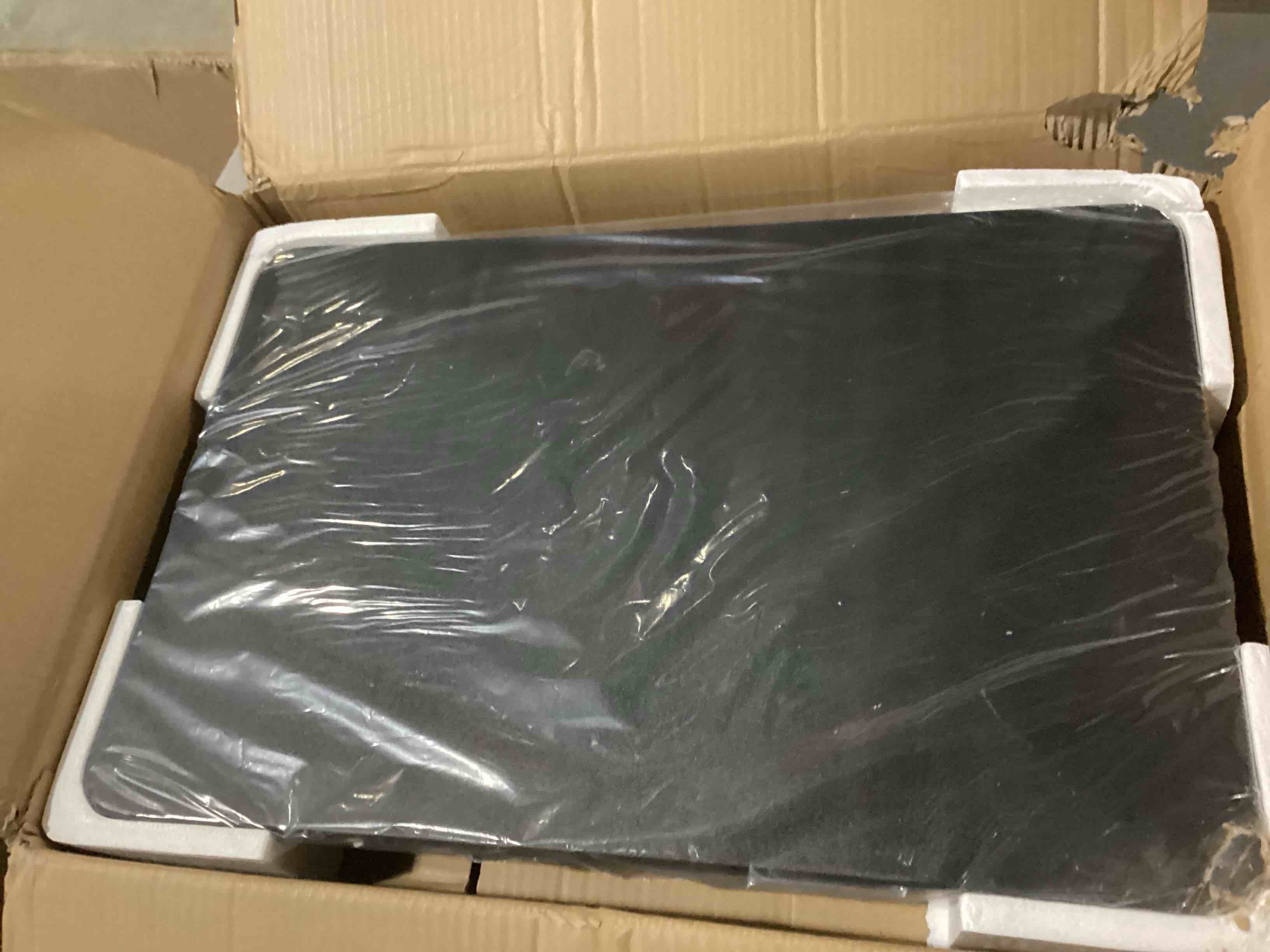 https://s3.amazonaws.com/lotting-images-prod/bidfta/PPE1436867_1740756658872.jpeg