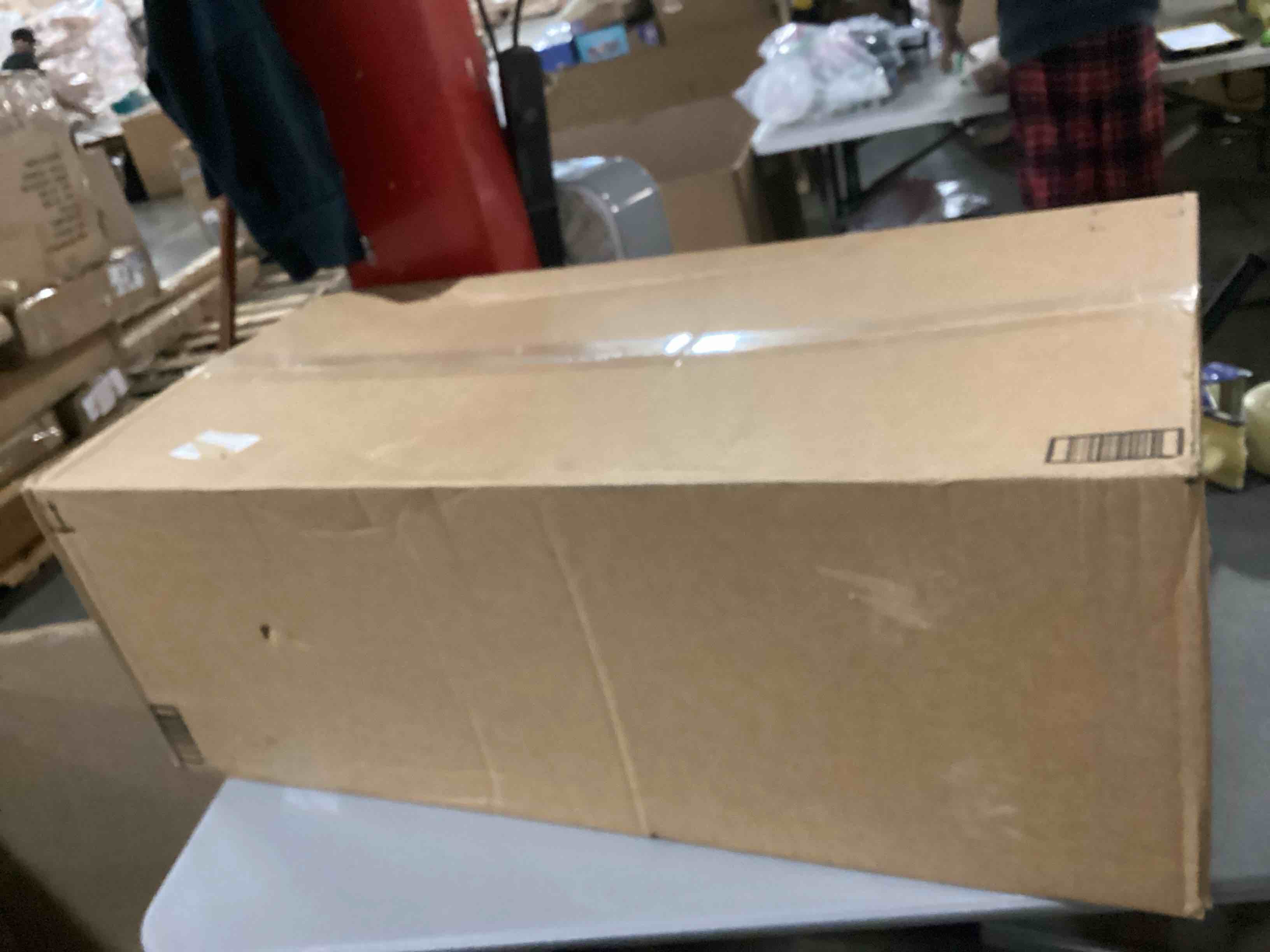 https://s3.amazonaws.com/lotting-images-prod/bidfta/PPE1437209_1741178434579.jpeg