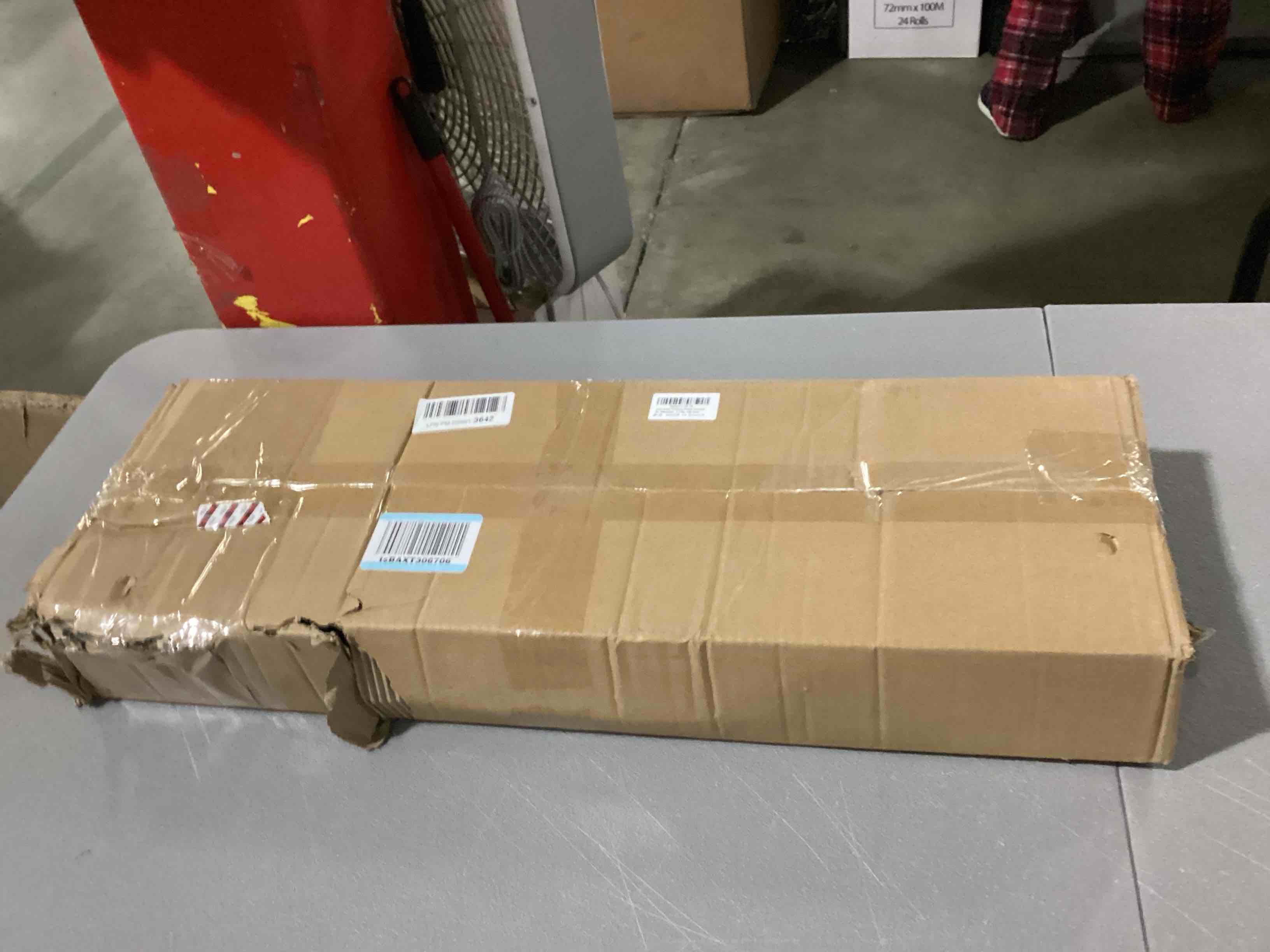 https://s3.amazonaws.com/lotting-images-prod/bidfta/PPE1437242_1741189235456.jpeg