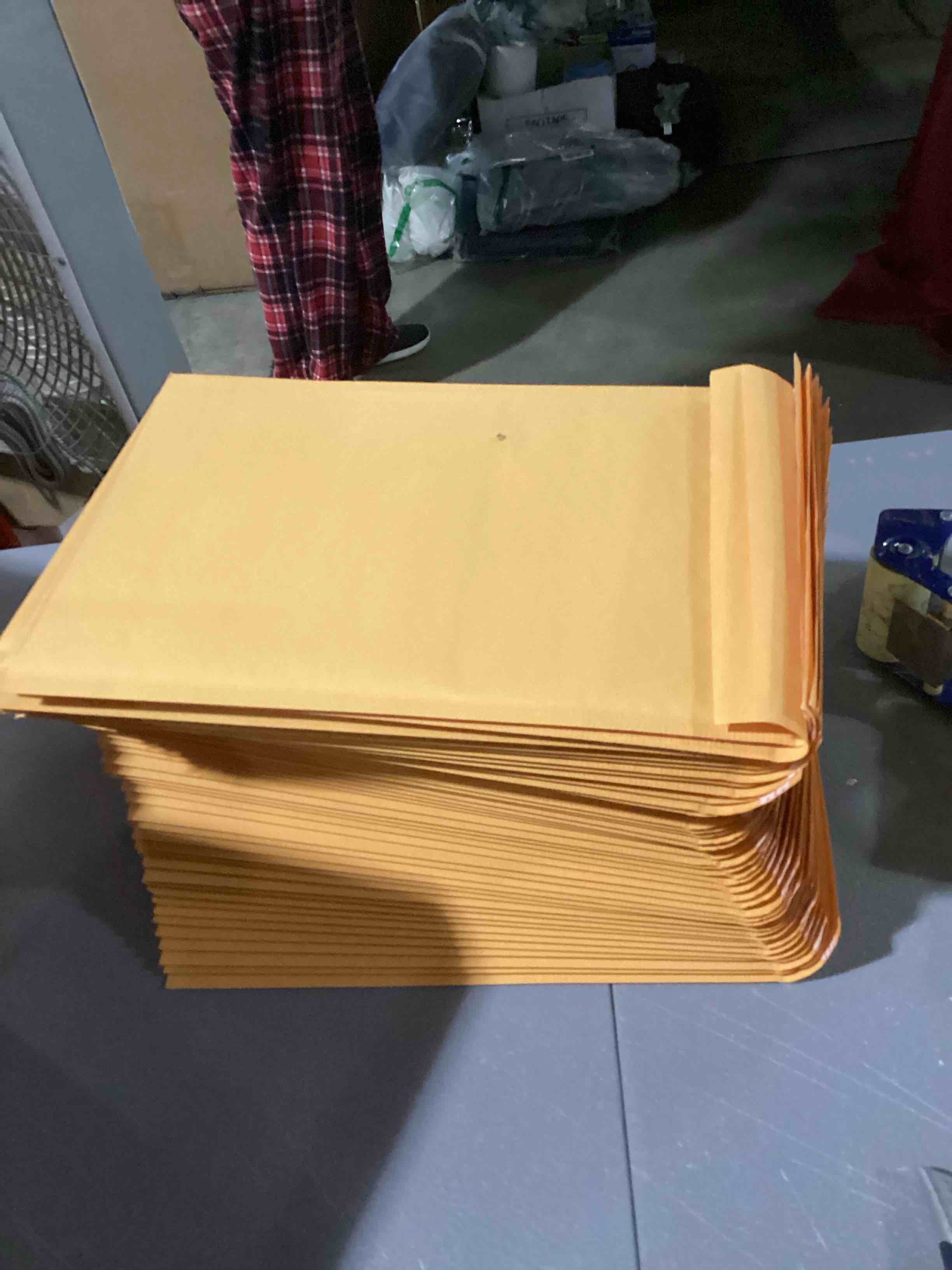 https://s3.amazonaws.com/lotting-images-prod/bidfta/PPE1437359_1741272337302.jpeg