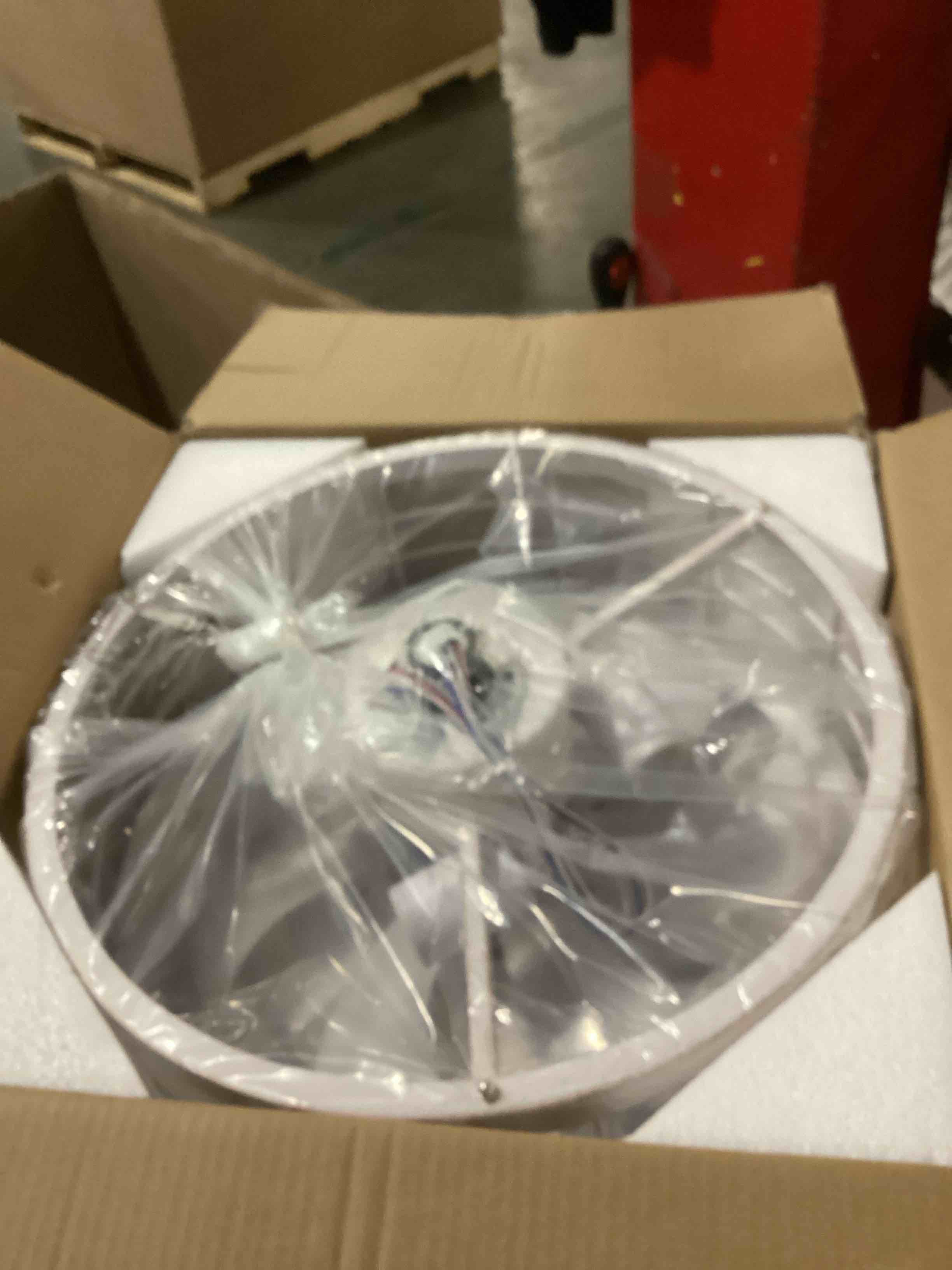 https://s3.amazonaws.com/lotting-images-prod/bidfta/PPE1437382_1741278208793.jpeg