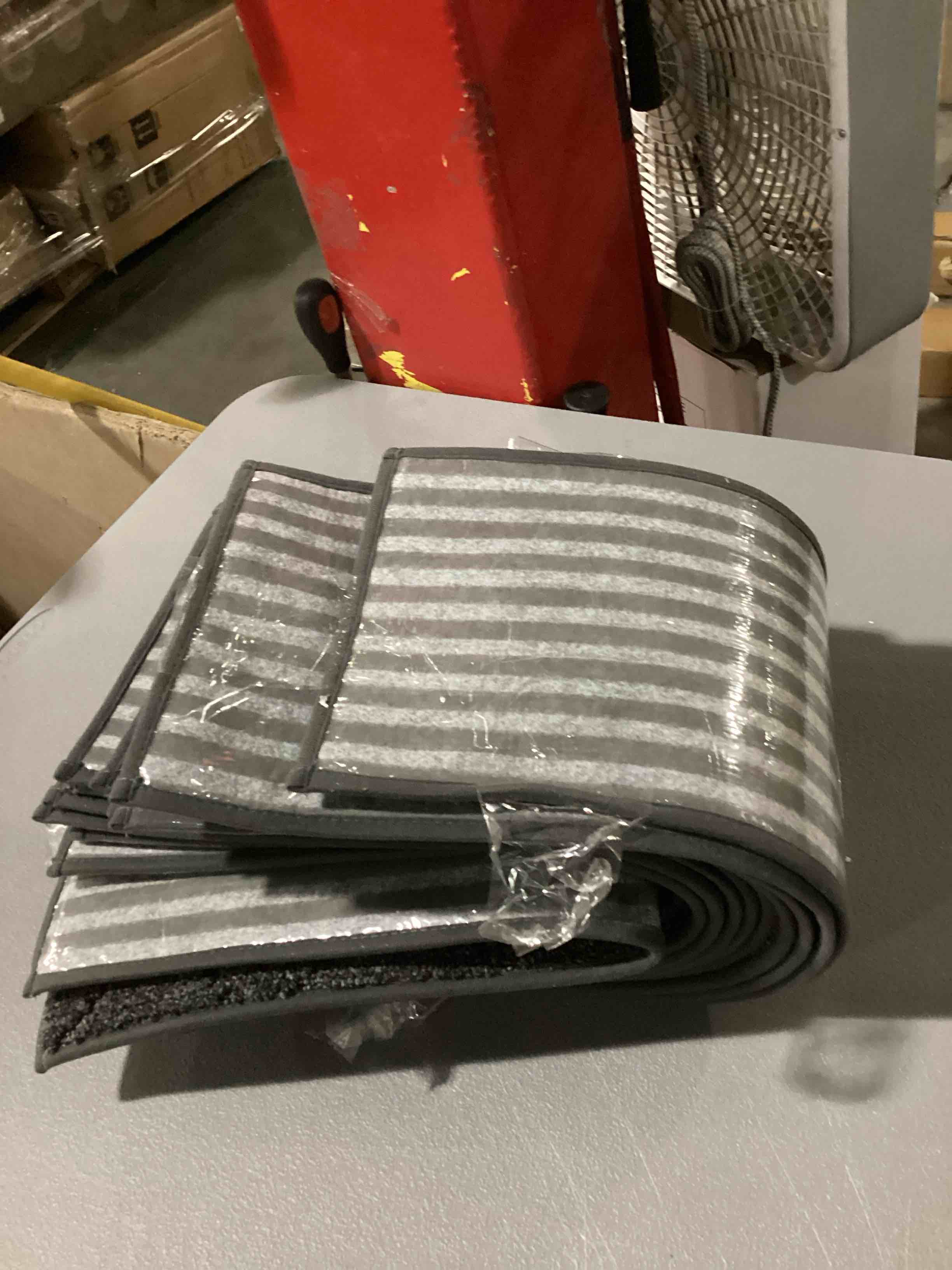 https://s3.amazonaws.com/lotting-images-prod/bidfta/PPE1437450_1741352508758.jpeg