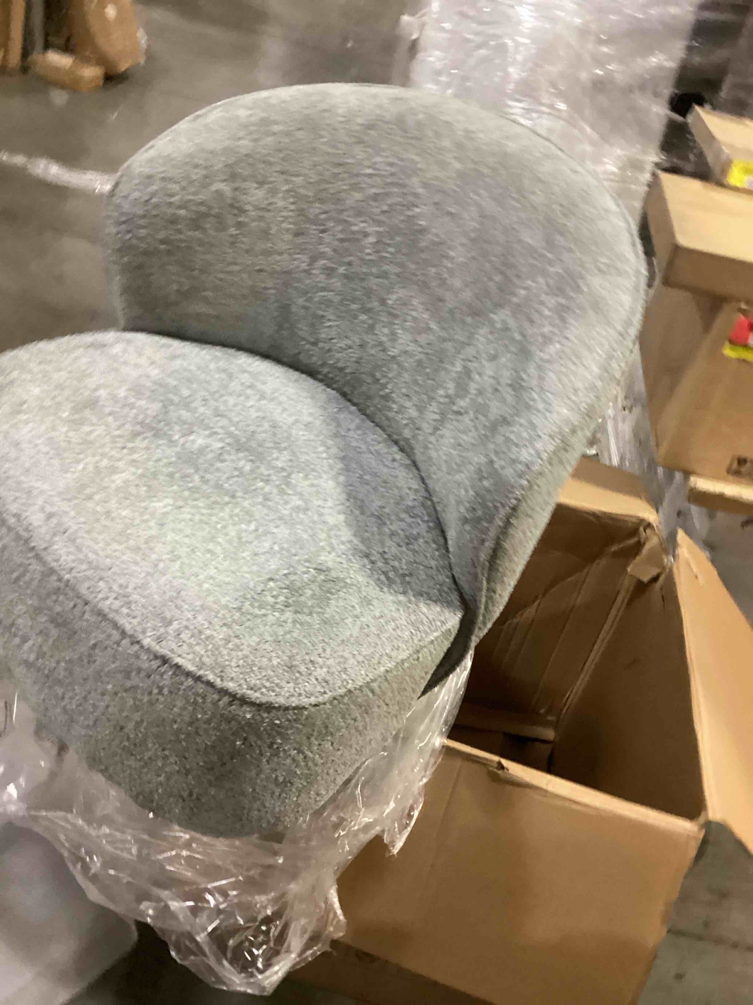 https://s3.amazonaws.com/lotting-images-prod/bidfta/PPE1438333_1742312323482.jpeg
