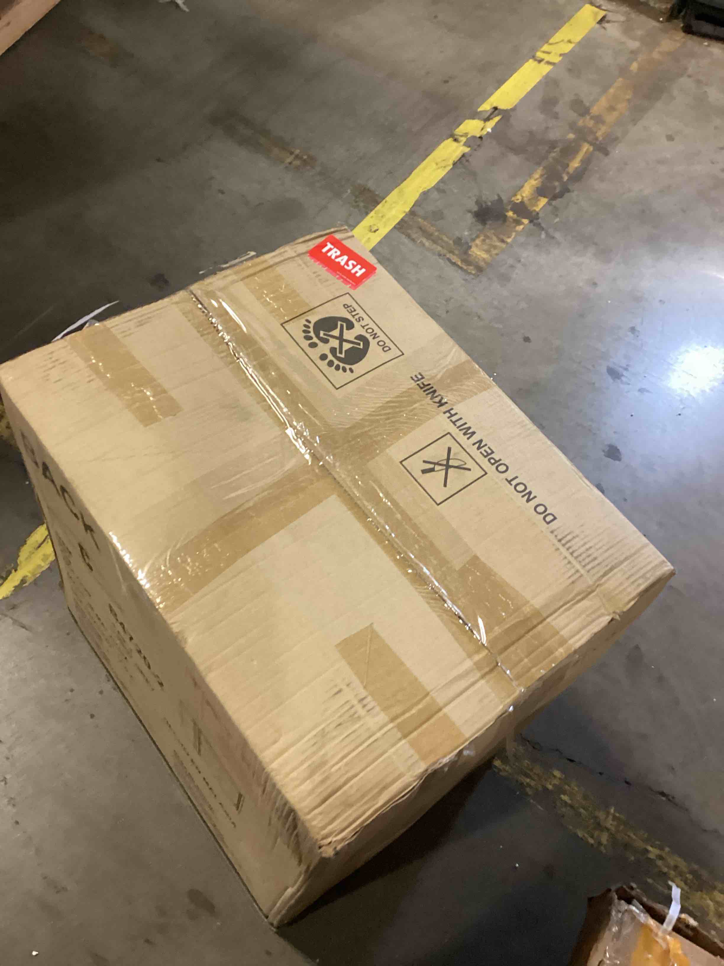 https://s3.amazonaws.com/lotting-images-prod/bidfta/PPE1438344_1742316984072.jpeg