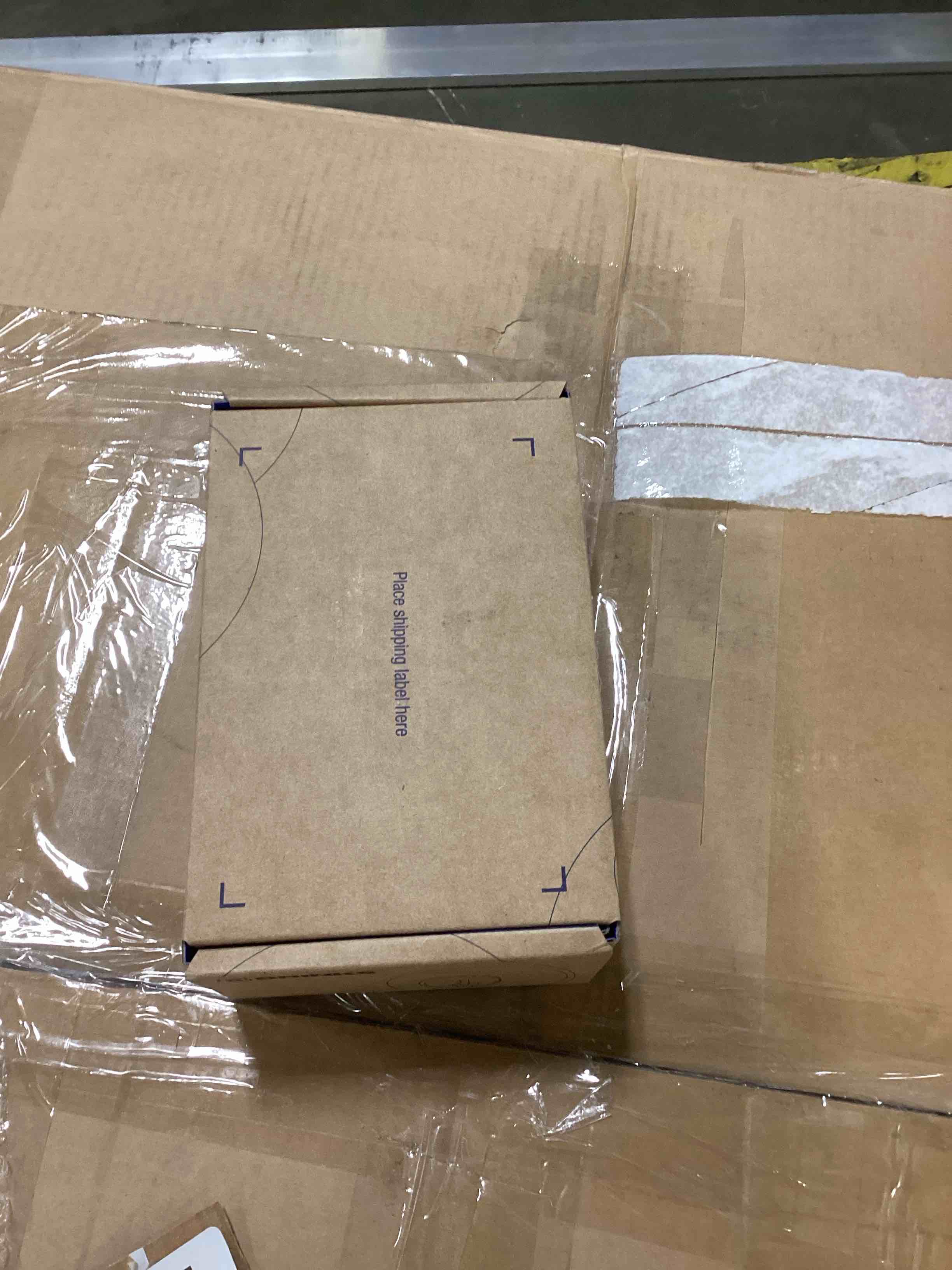 https://s3.amazonaws.com/lotting-images-prod/bidfta/PPE1438501_1742562419465.jpeg