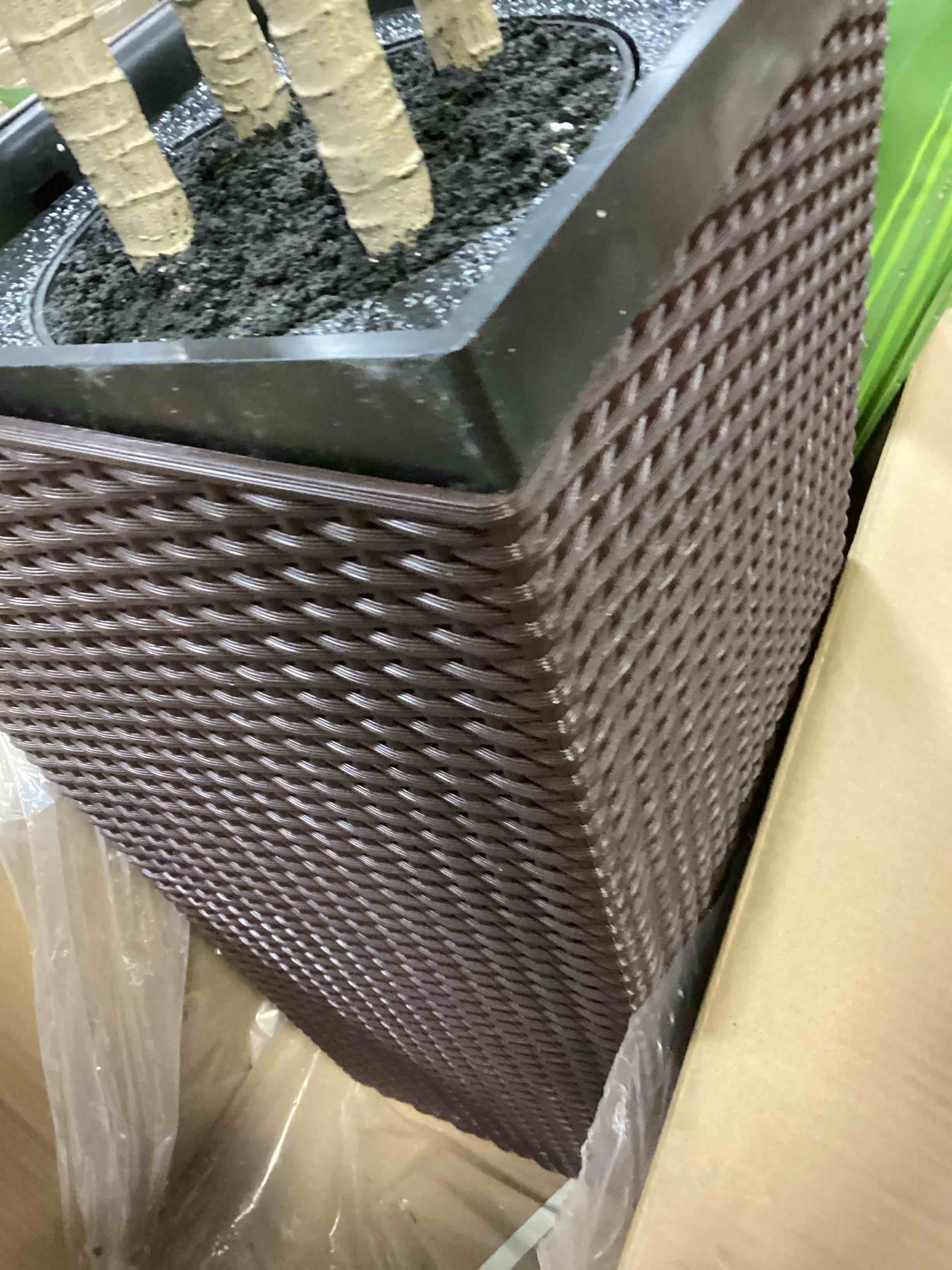 https://s3.amazonaws.com/lotting-images-prod/bidfta/PPE1438505_1742563291858.jpeg