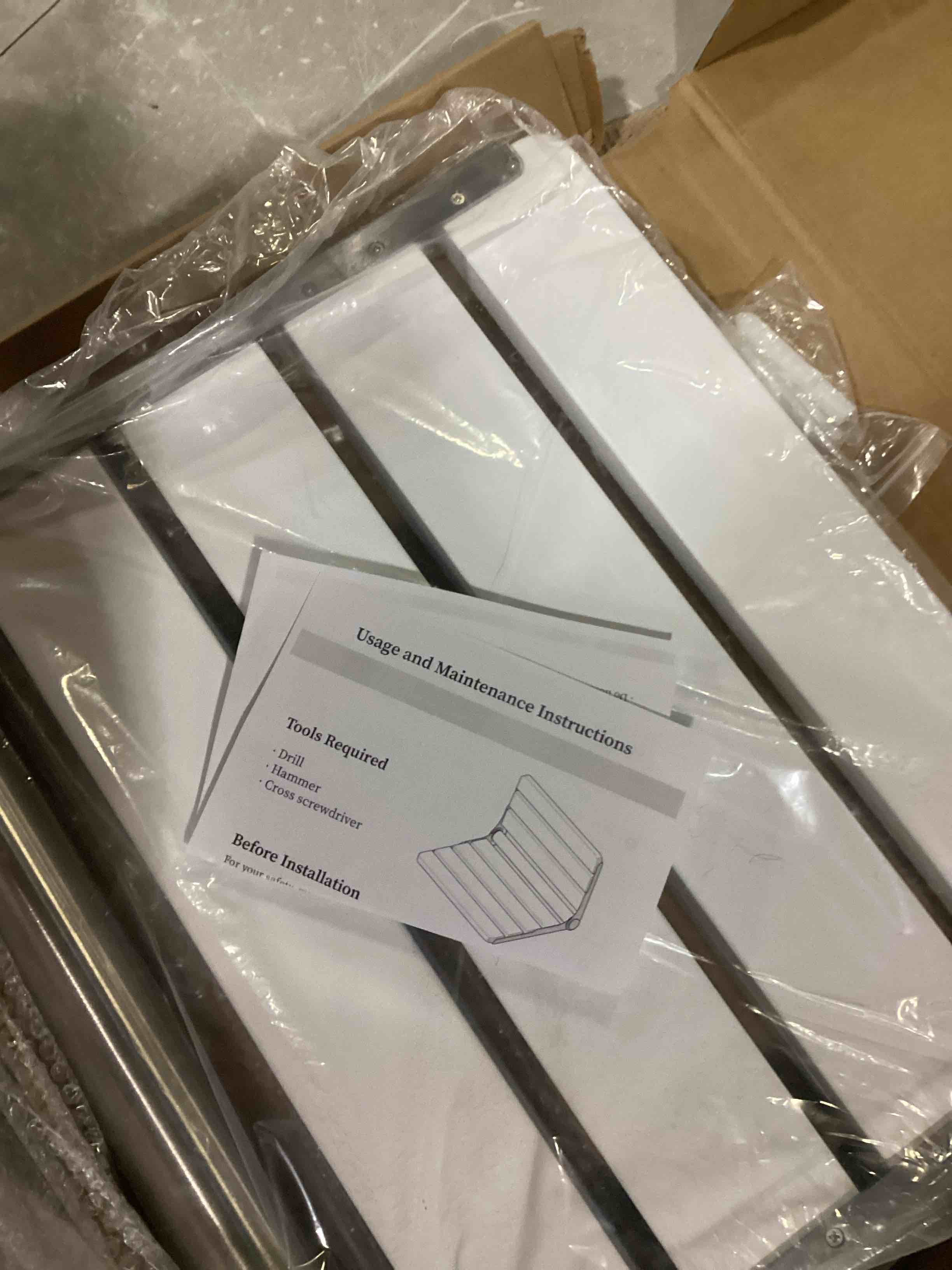 https://s3.amazonaws.com/lotting-images-prod/bidfta/PPE1438804_1742989603842.jpeg