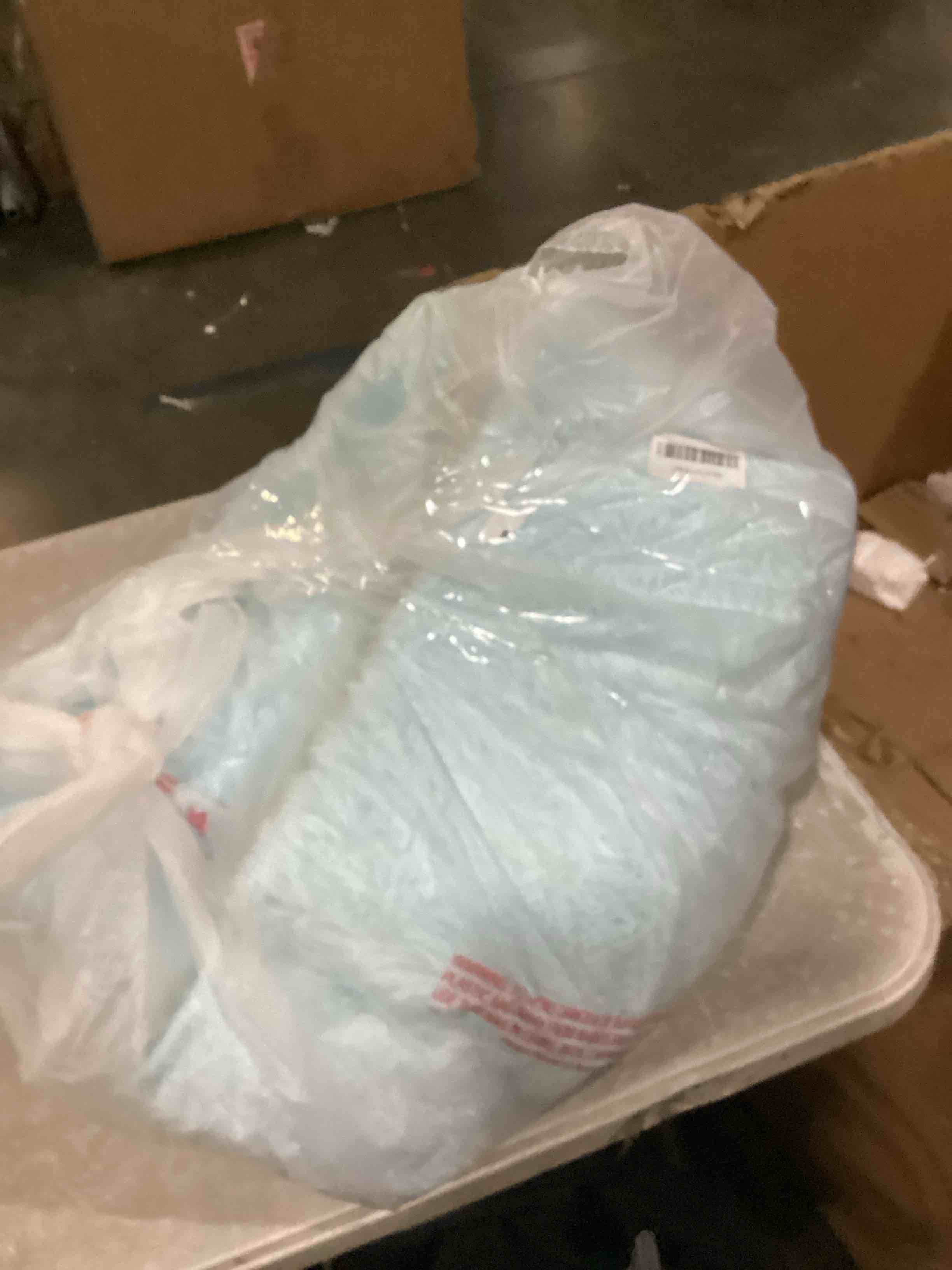 https://s3.amazonaws.com/lotting-images-prod/bidfta/PPE1439227_1743431649622.jpeg