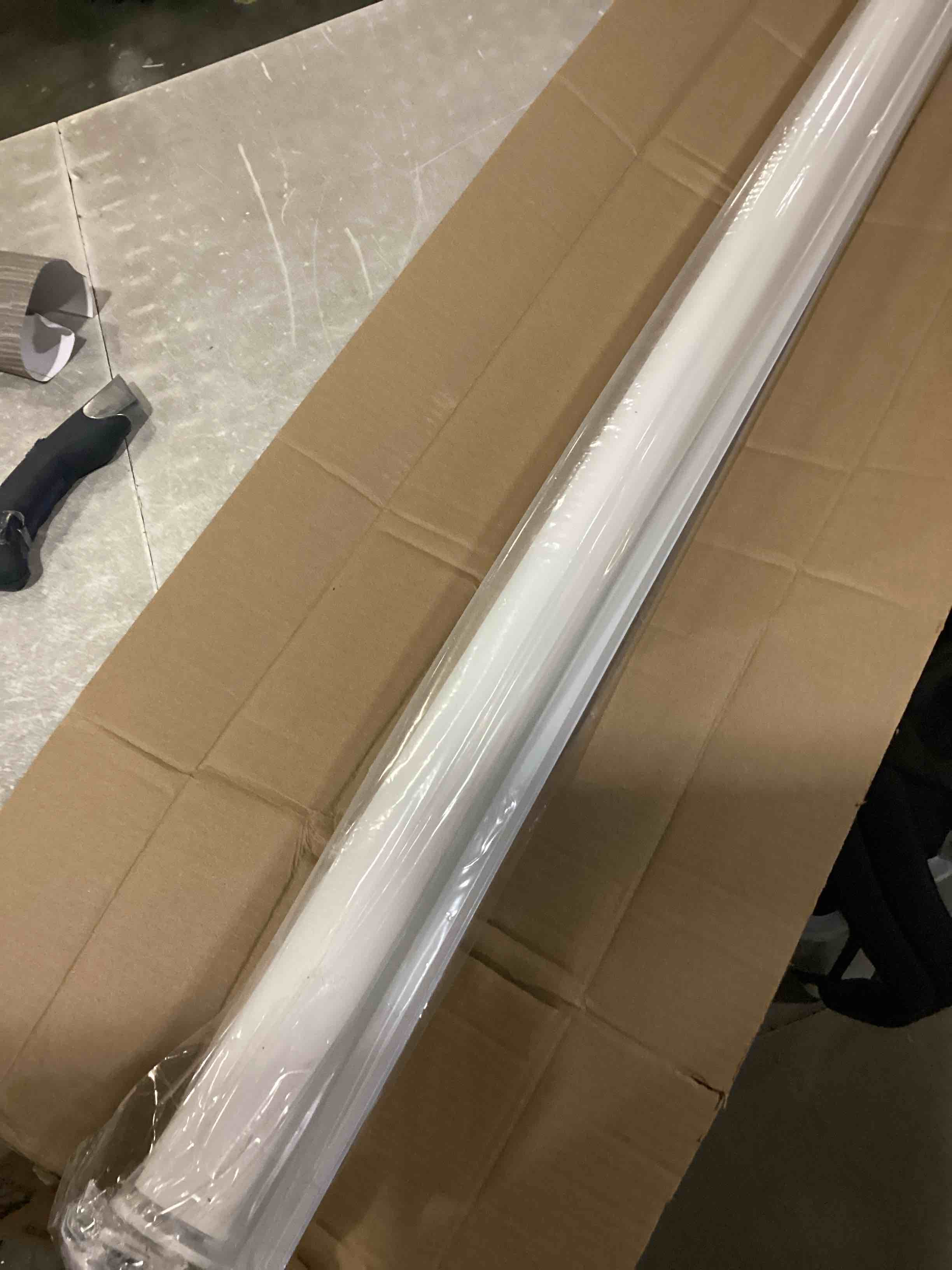 https://s3.amazonaws.com/lotting-images-prod/bidfta/PPE1439540_1743684785399.jpeg