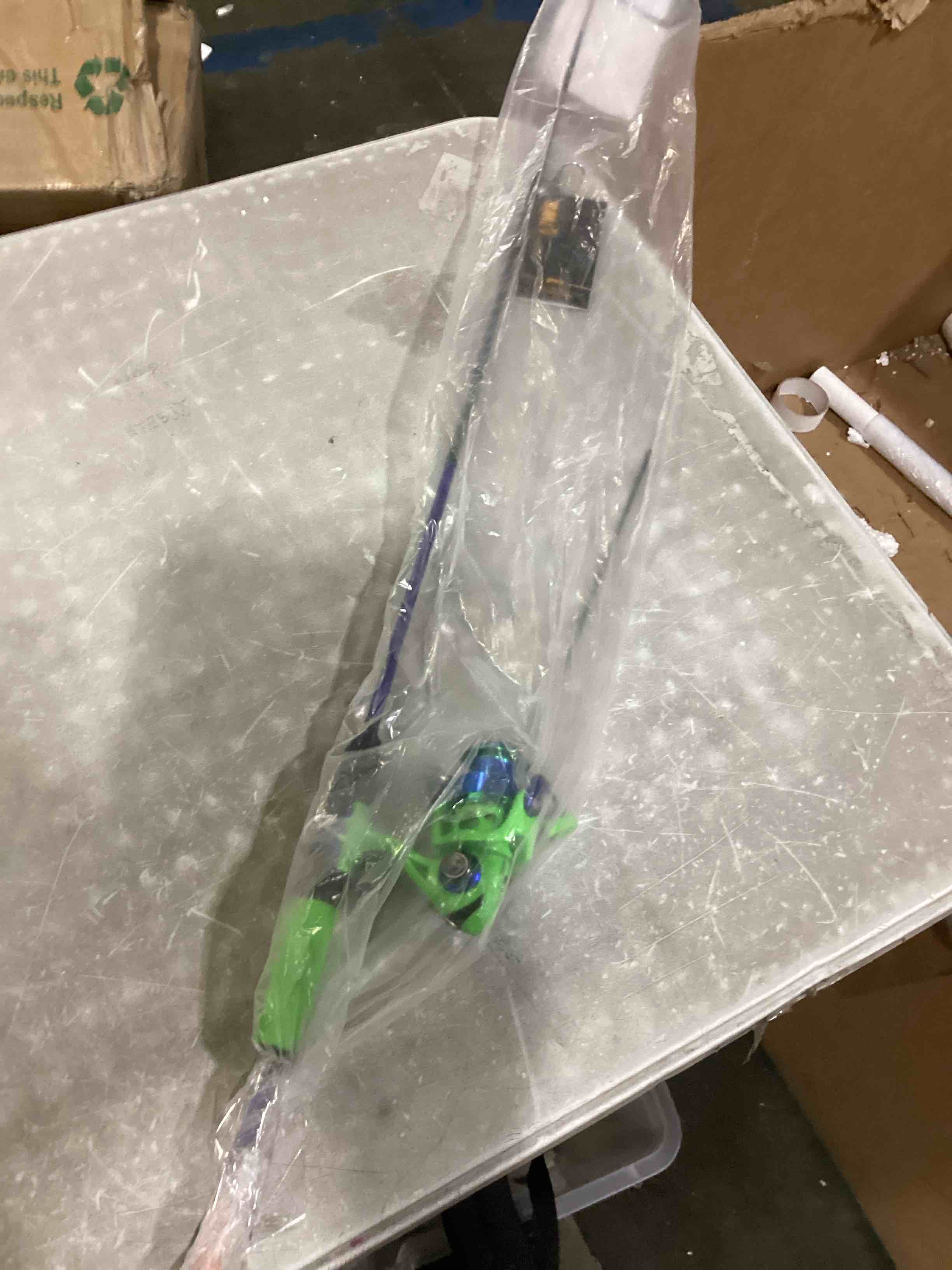 https://s3.amazonaws.com/lotting-images-prod/bidfta/PPE1439669_1743773222195.jpeg