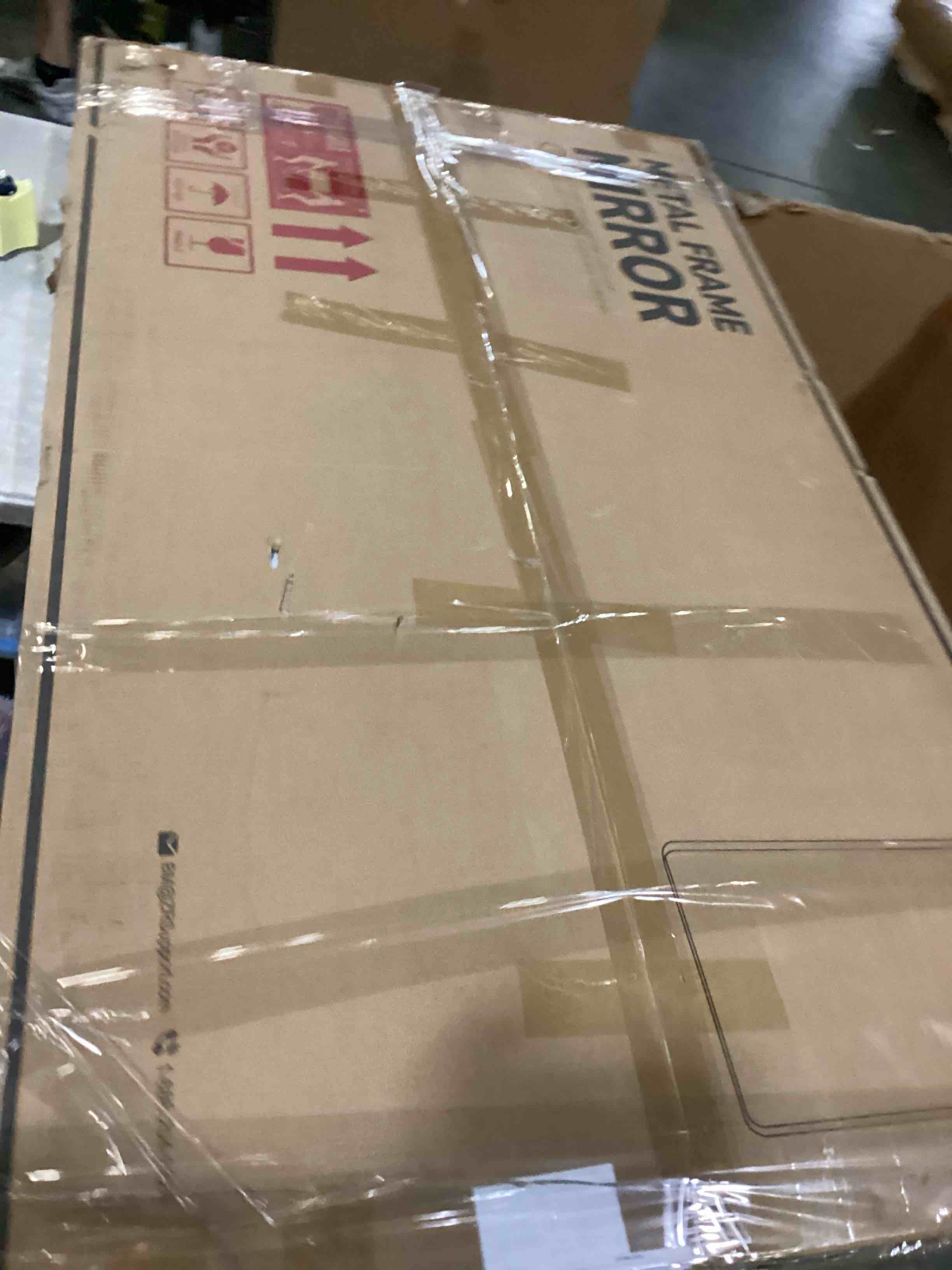 https://s3.amazonaws.com/lotting-images-prod/bidfta/PPE1440140_1744372411713.jpeg