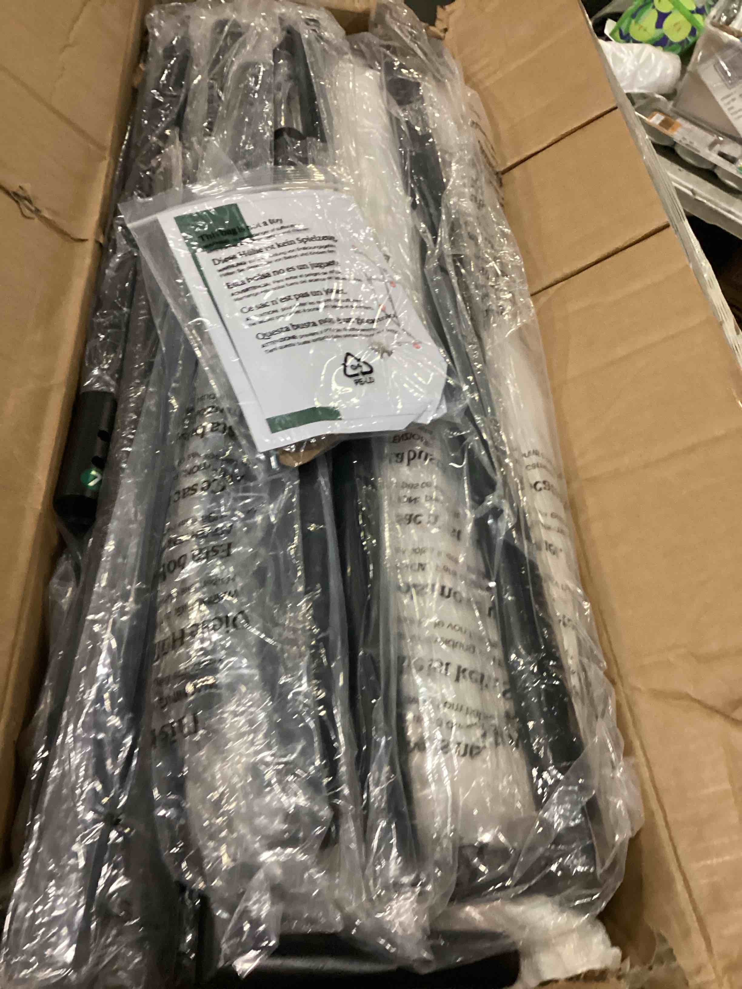 https://s3.amazonaws.com/lotting-images-prod/bidfta/PPE1440197_1744381952771.jpeg