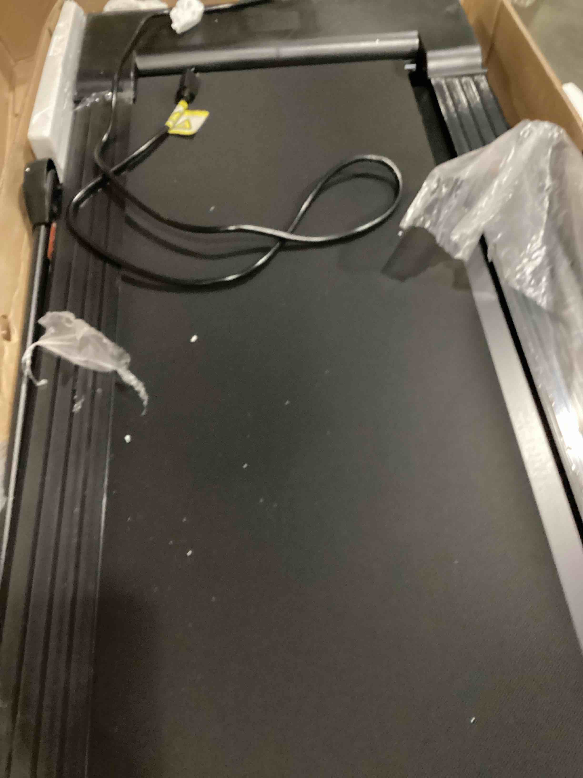 https://s3.amazonaws.com/lotting-images-prod/bidfta/PPE1440310_1744649239522.jpeg