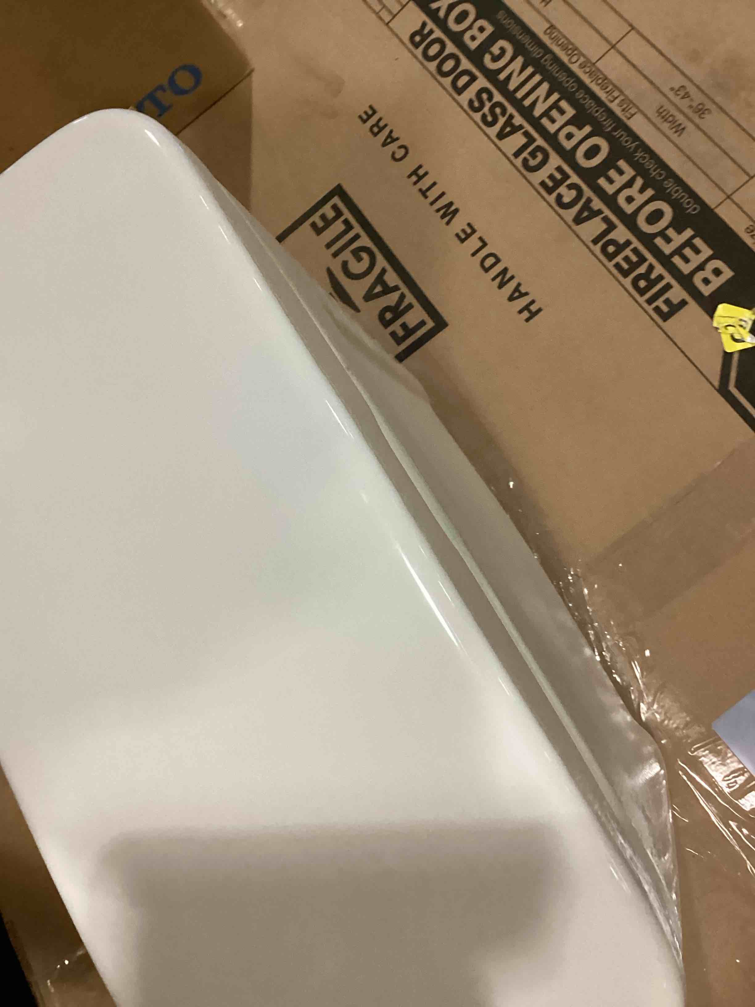 https://s3.amazonaws.com/lotting-images-prod/bidfta/PPE1440757_1745340484793.jpeg