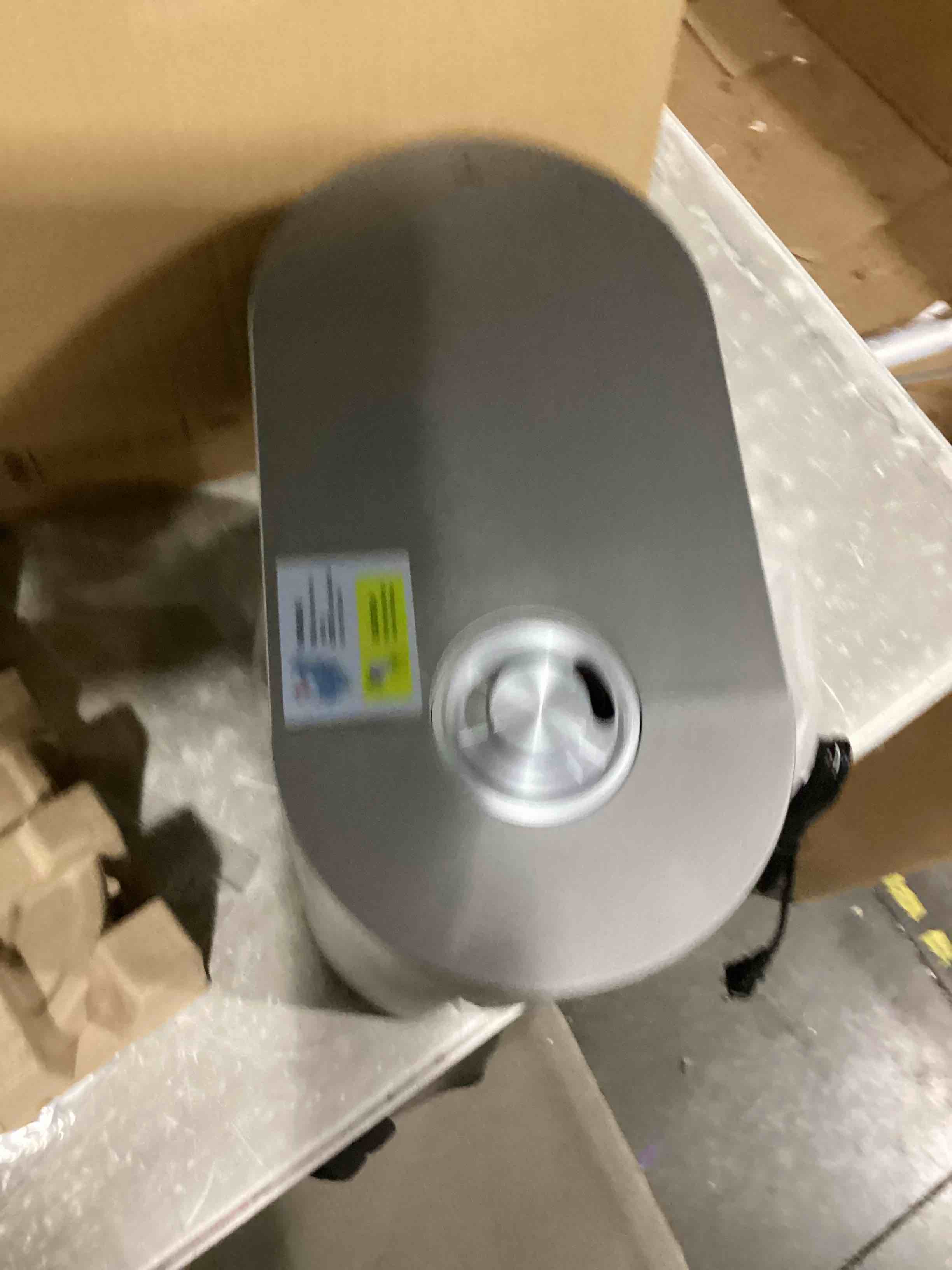 https://s3.amazonaws.com/lotting-images-prod/bidfta/PPE1440905_1745496964700.jpeg