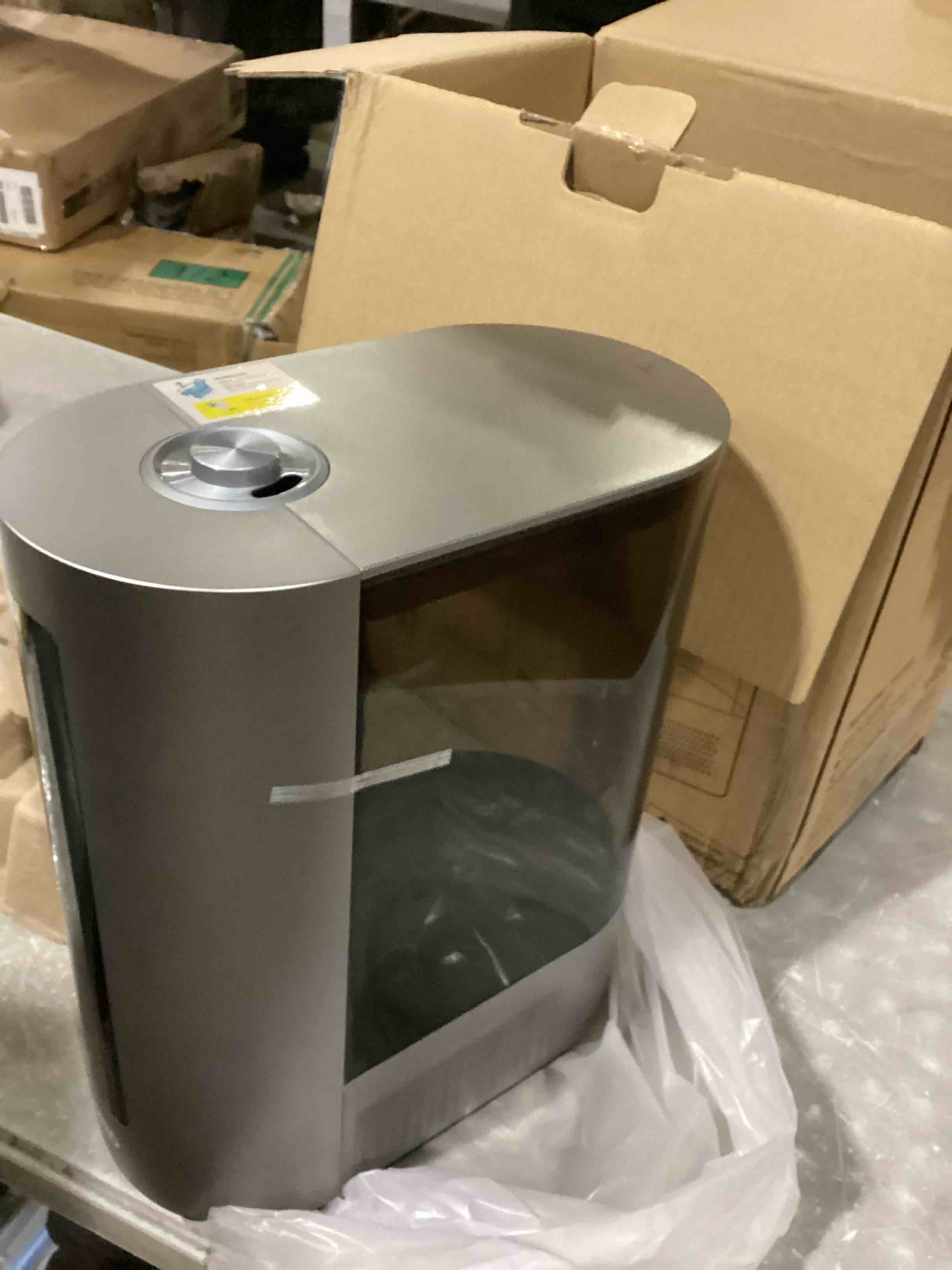 https://s3.amazonaws.com/lotting-images-prod/bidfta/PPE1440905_1745496967246.jpeg