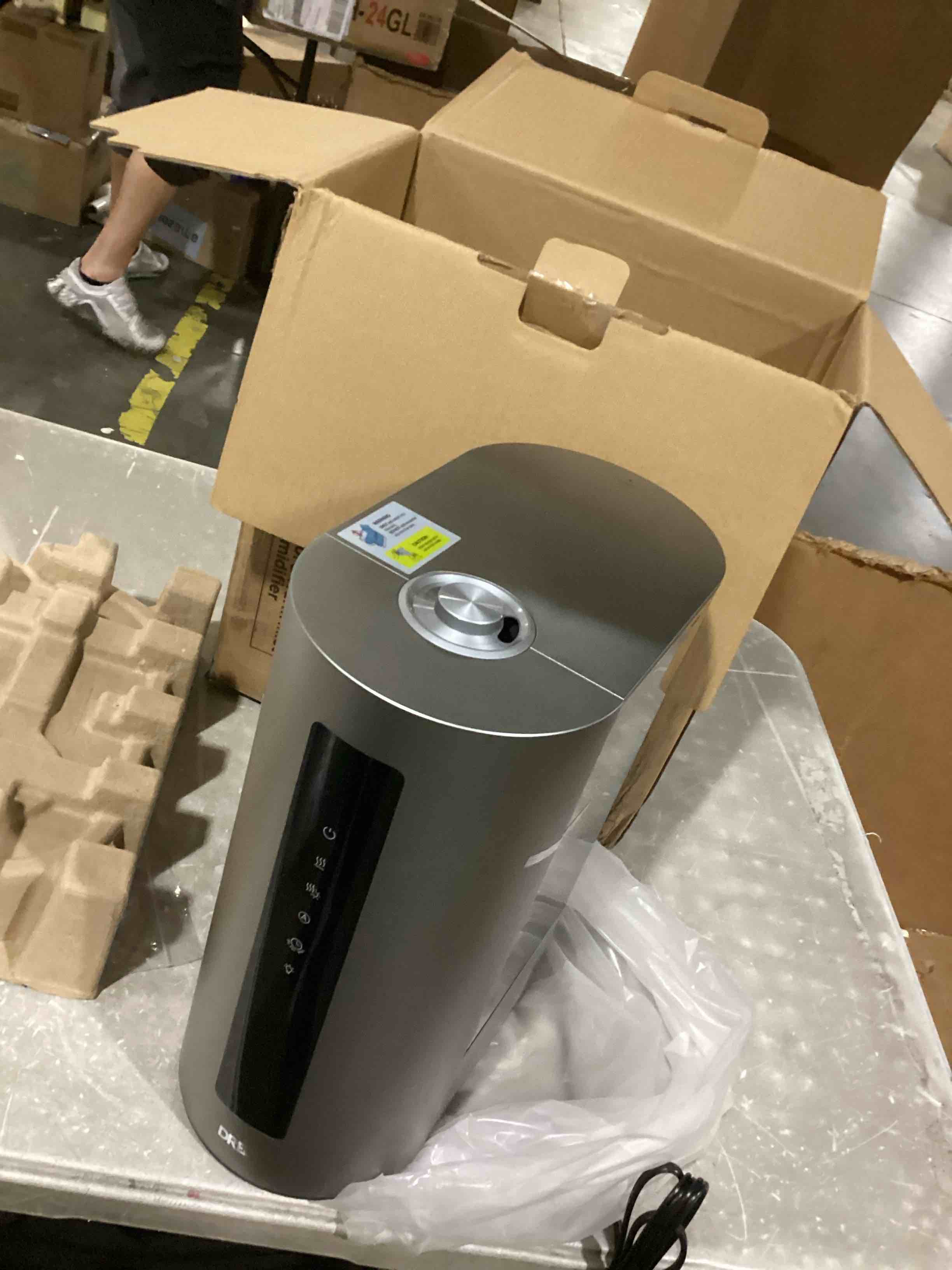 https://s3.amazonaws.com/lotting-images-prod/bidfta/PPE1440905_1745496970750.jpeg