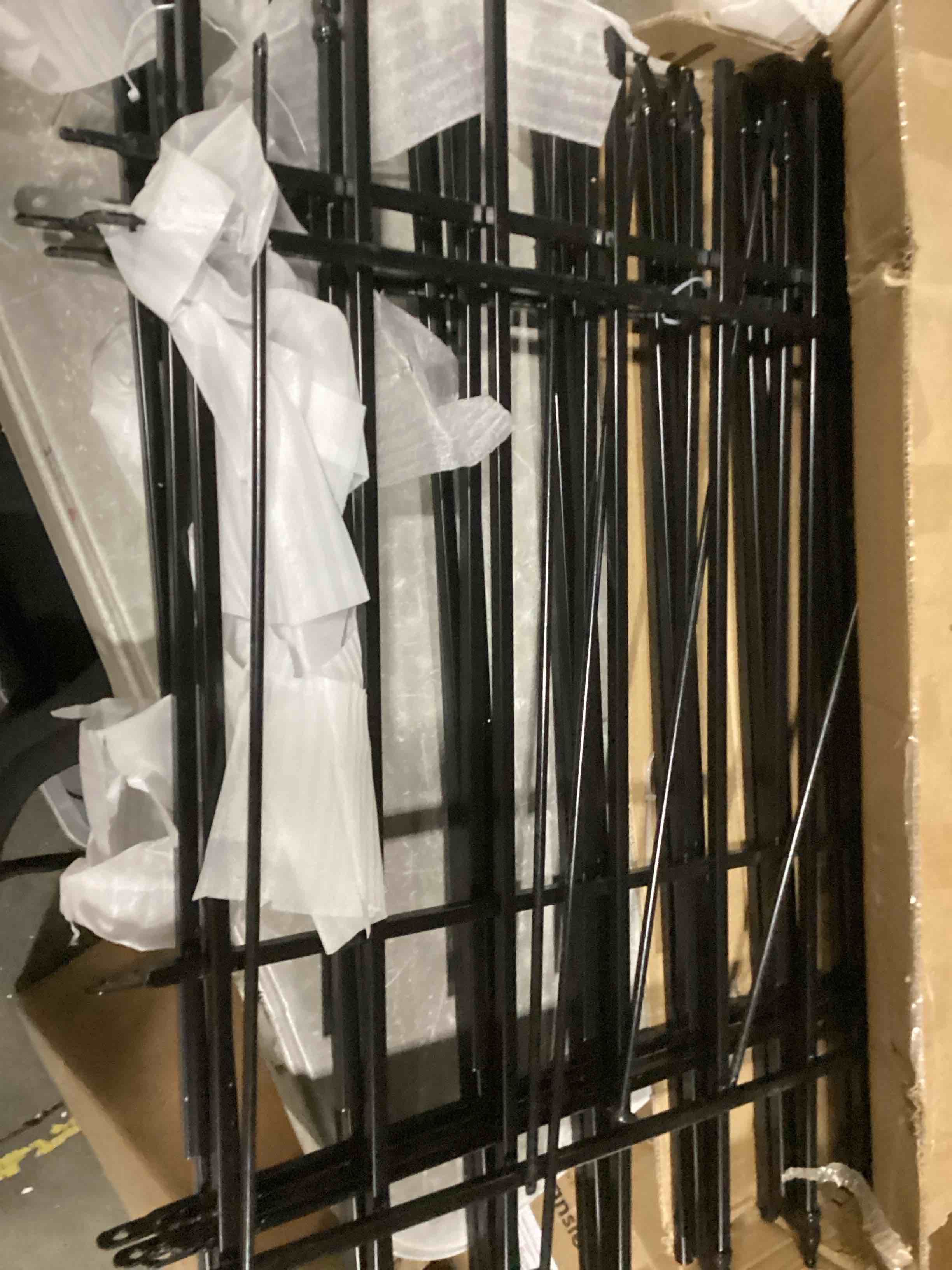 https://s3.amazonaws.com/lotting-images-prod/bidfta/PPE1440948_1745504398154.jpeg