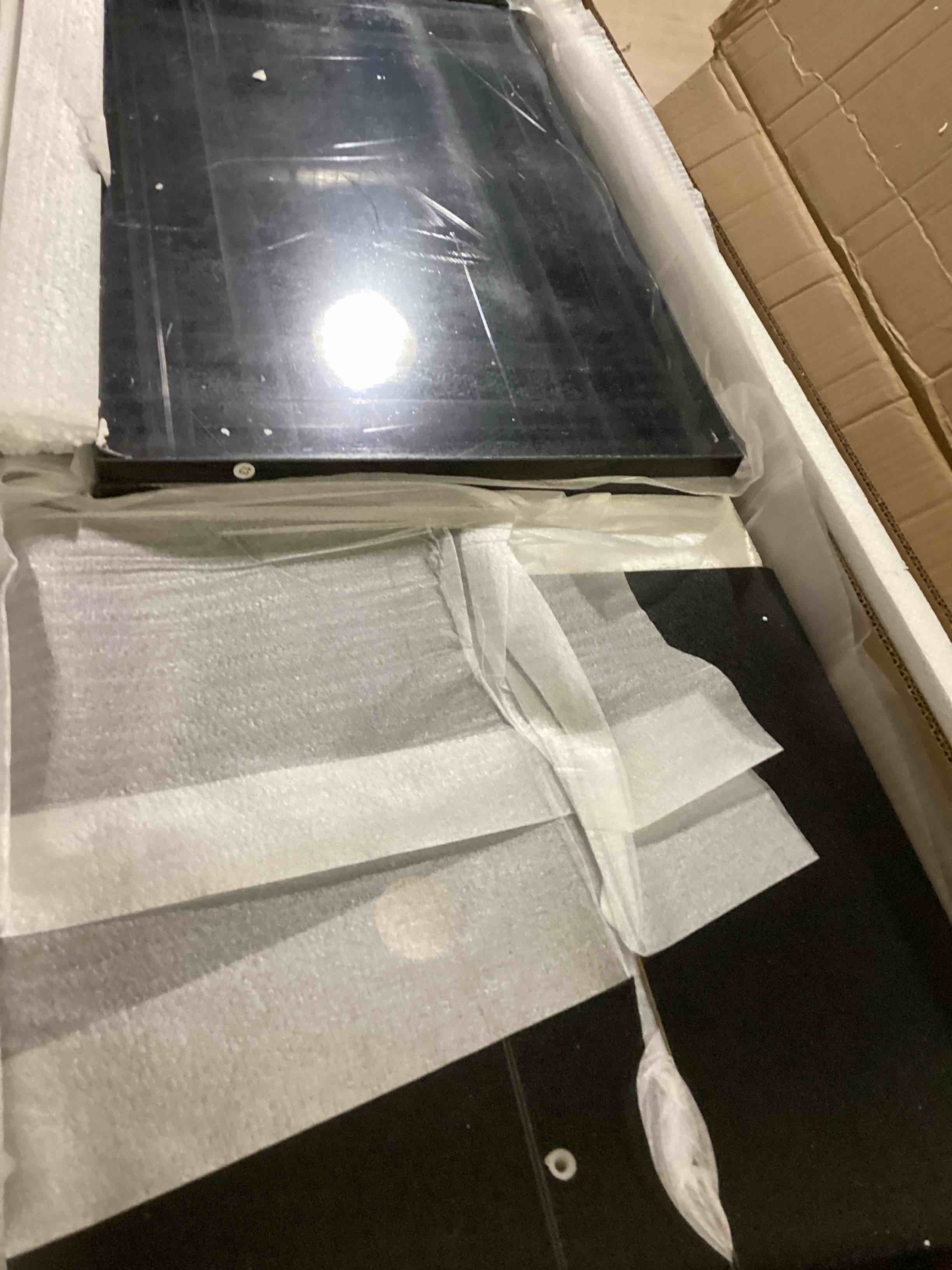 https://s3.amazonaws.com/lotting-images-prod/bidfta/PPE1444007_1739557125666.jpeg