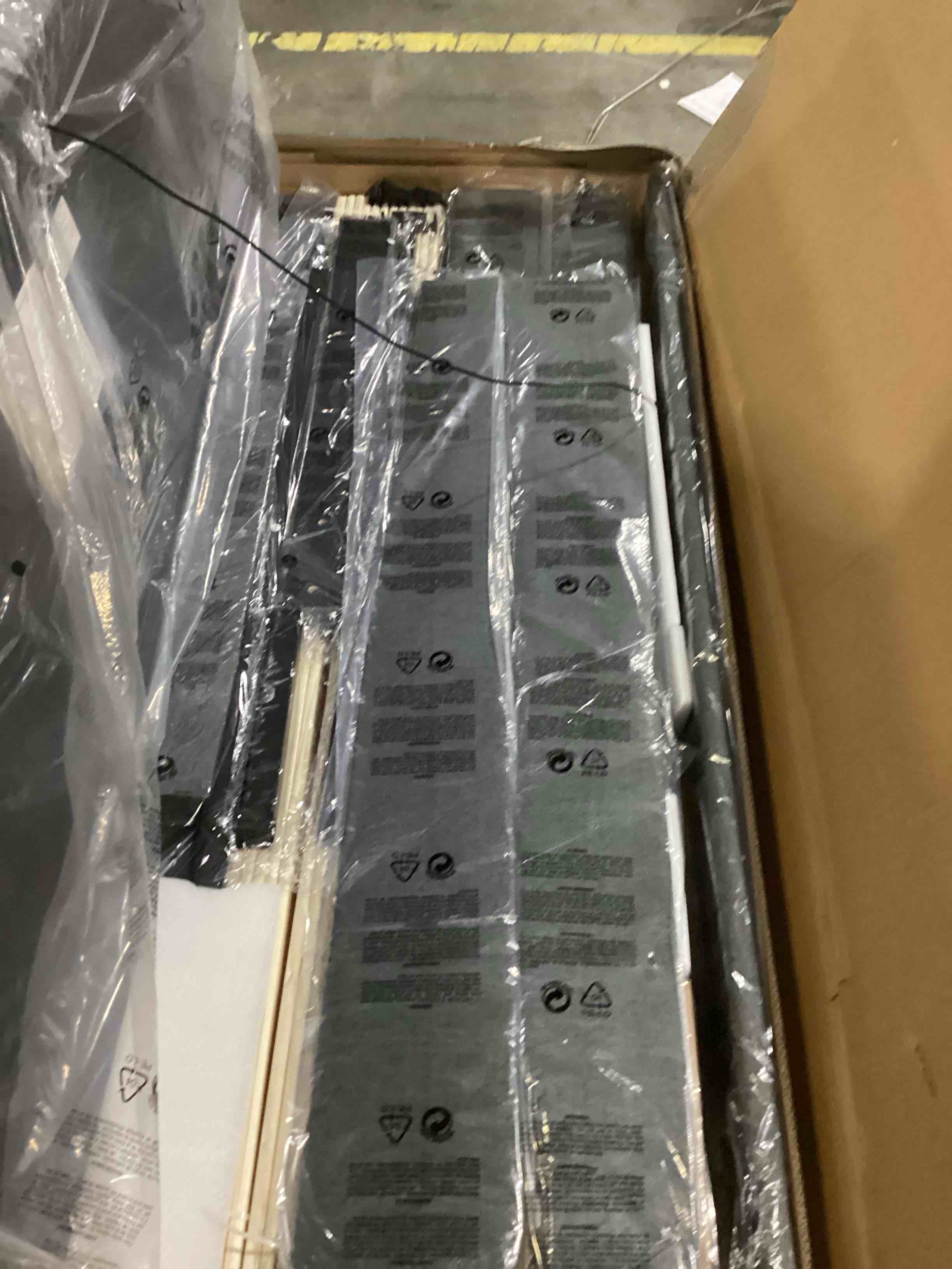https://s3.amazonaws.com/lotting-images-prod/bidfta/PPE1444233_1739969751776.jpeg