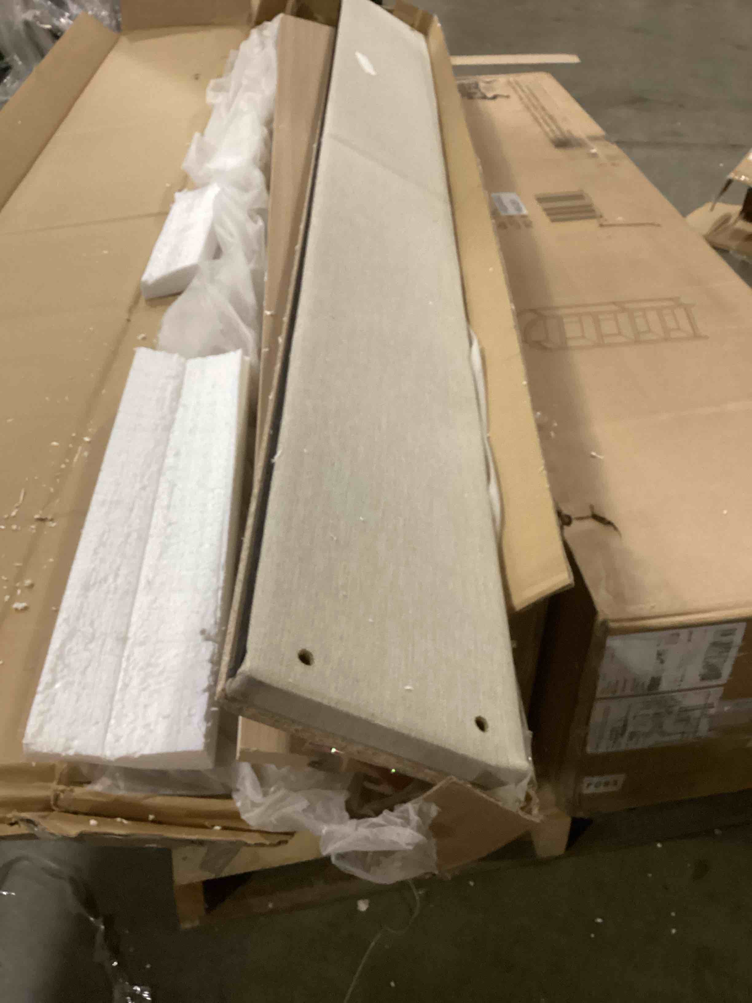 https://s3.amazonaws.com/lotting-images-prod/bidfta/PPE1444522_1740242185462.jpeg