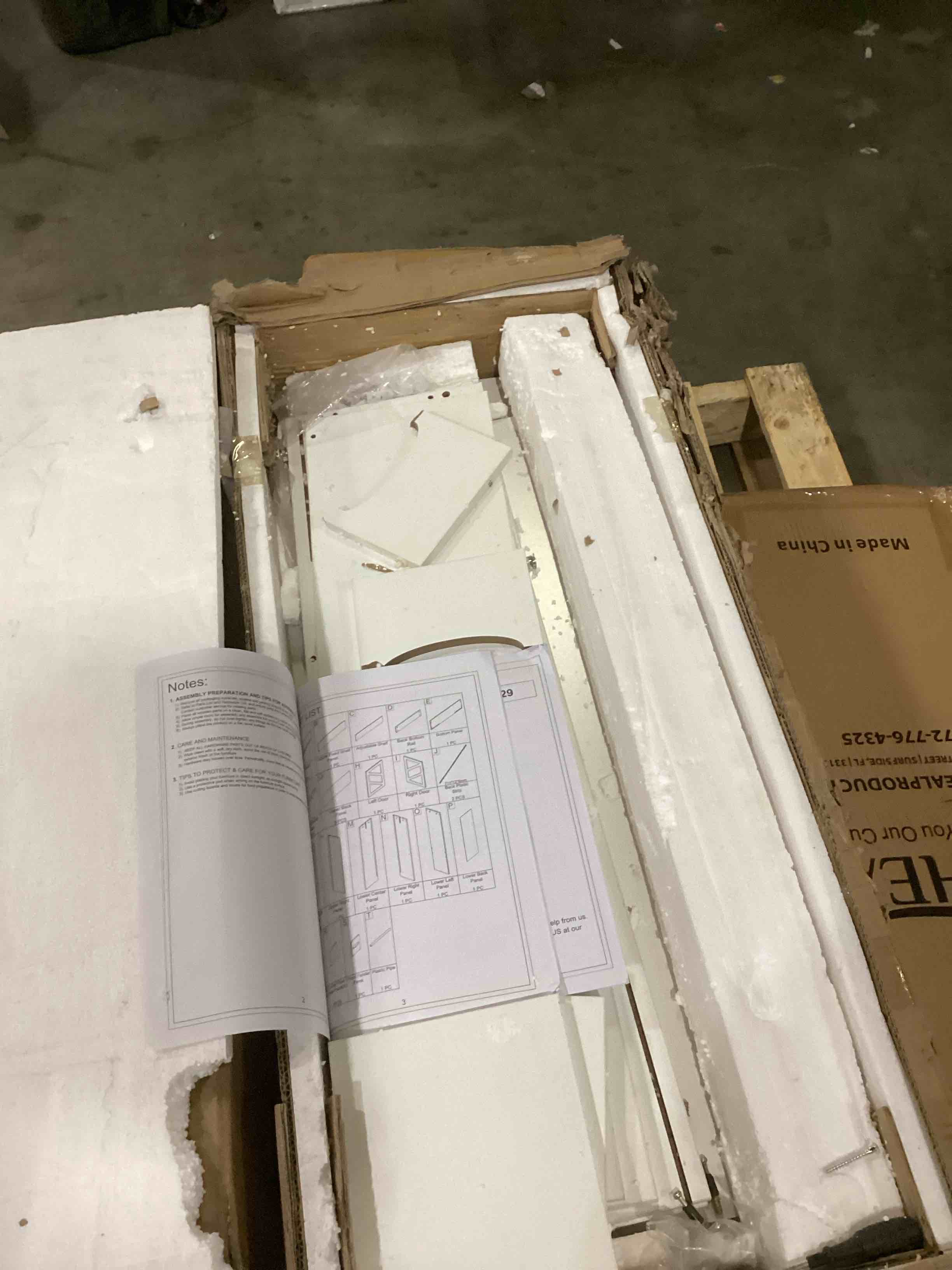 https://s3.amazonaws.com/lotting-images-prod/bidfta/PPE1444920_1740744632053.jpeg