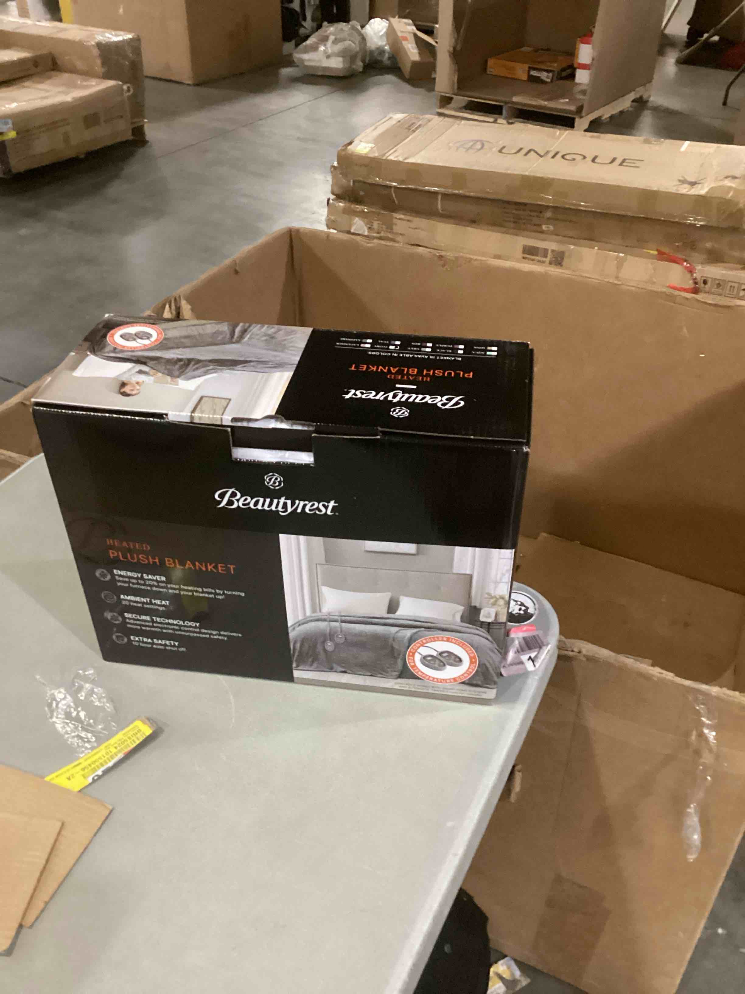 https://s3.amazonaws.com/lotting-images-prod/bidfta/PPE1445031_1741005928305.jpeg
