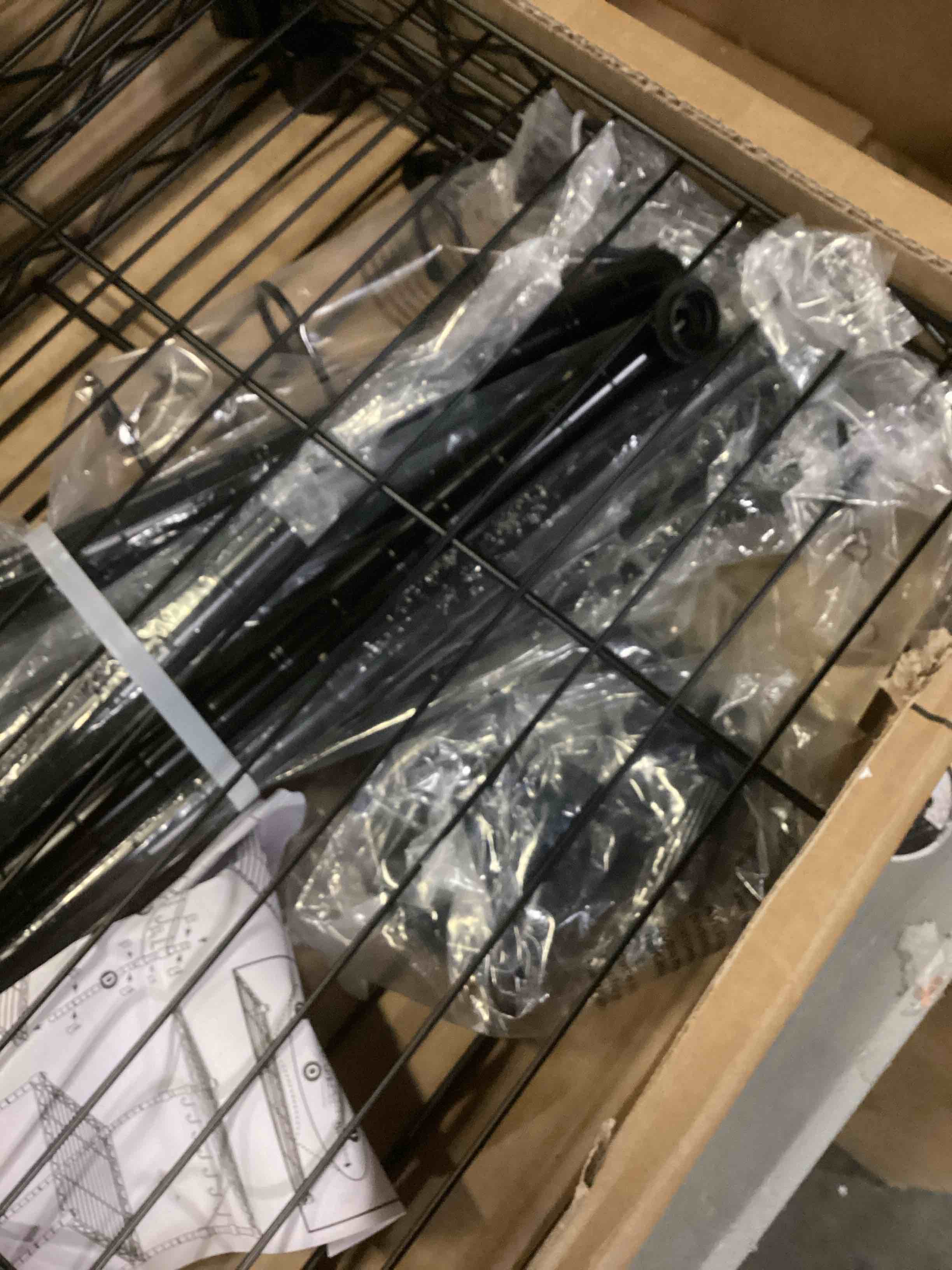 https://s3.amazonaws.com/lotting-images-prod/bidfta/PPE1445103_1741025761812.jpeg