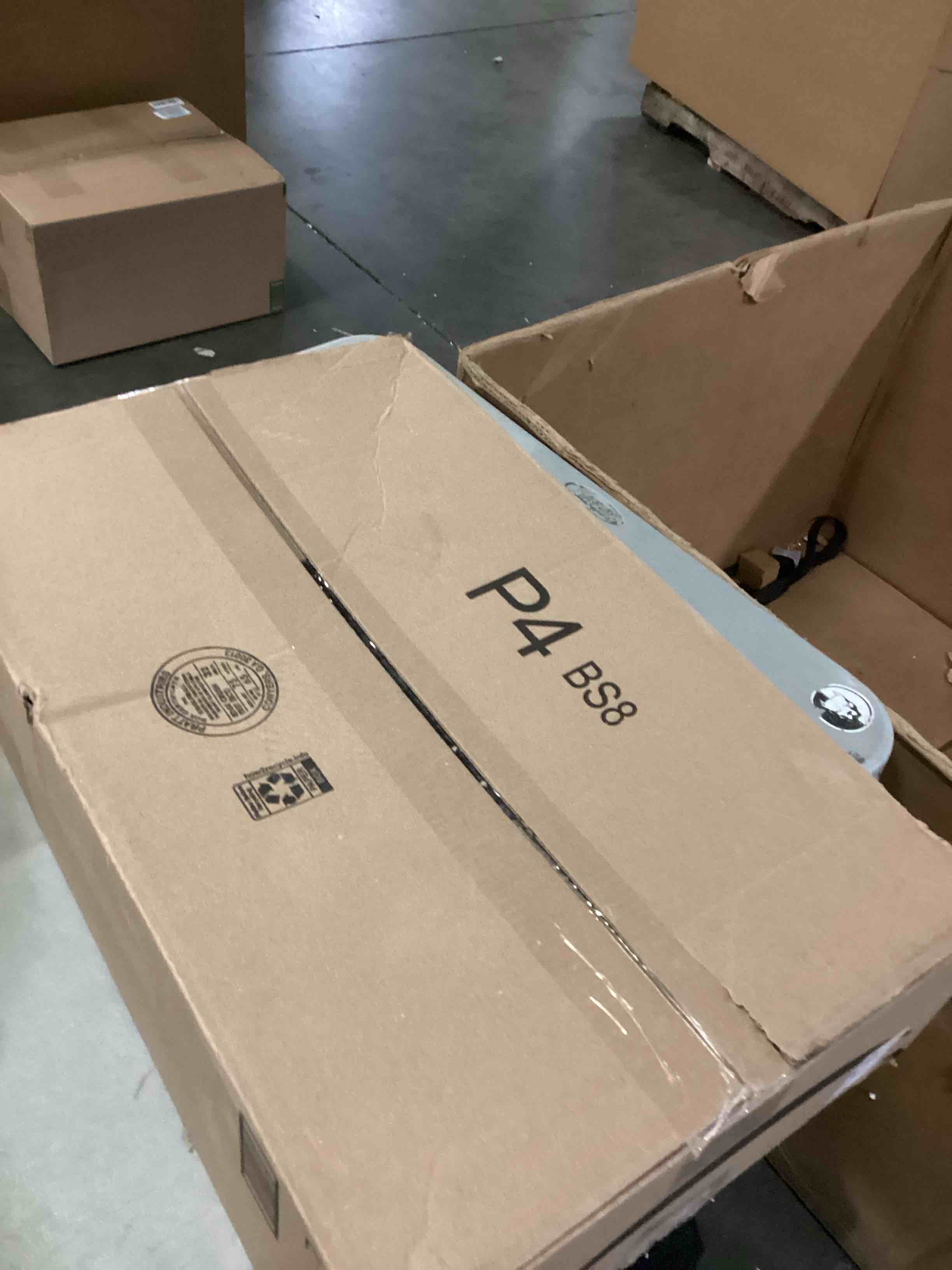 https://s3.amazonaws.com/lotting-images-prod/bidfta/PPE1445475_1741611467101.jpeg