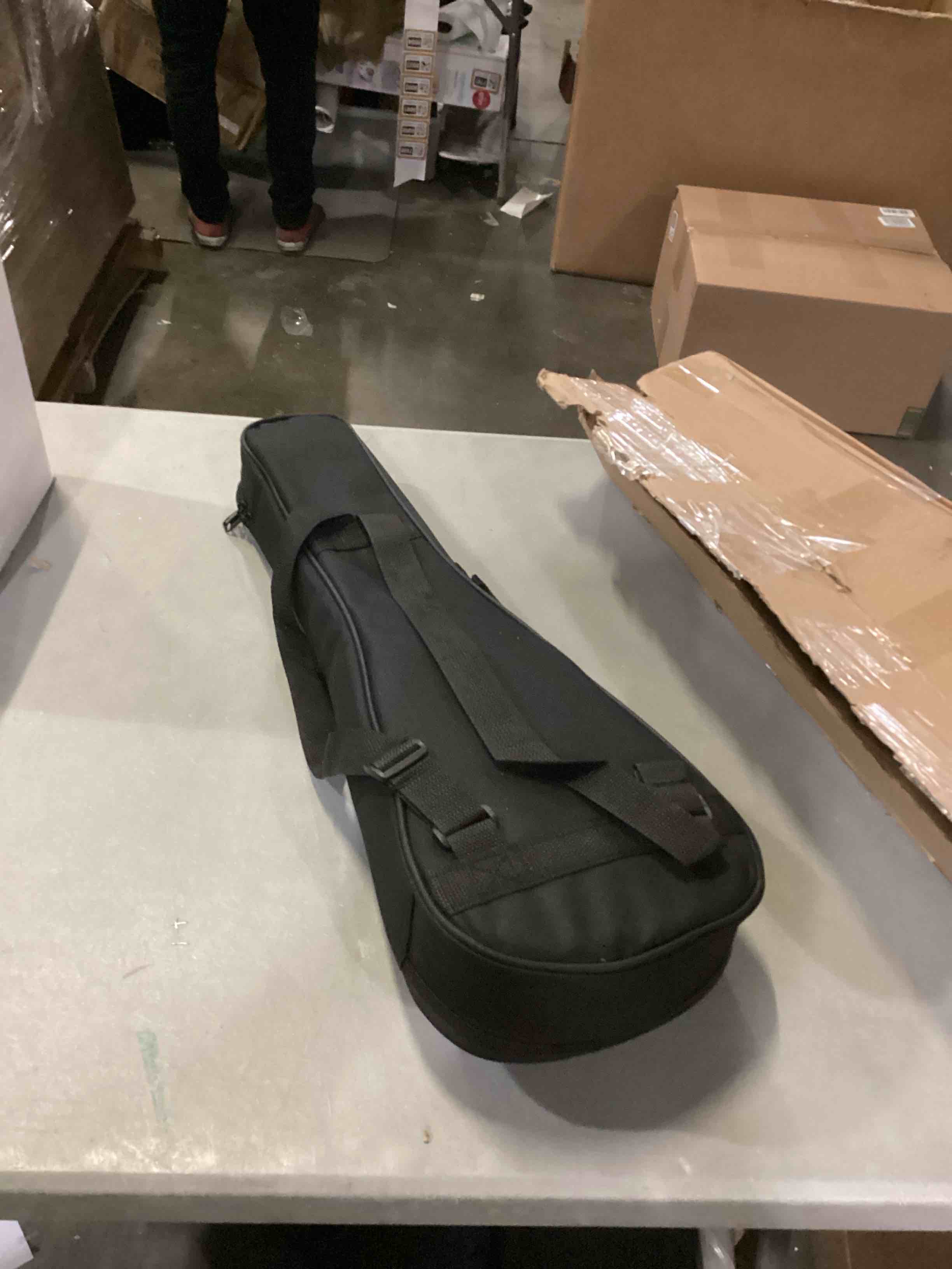 https://s3.amazonaws.com/lotting-images-prod/bidfta/PPE1445476_1741611643134.jpeg