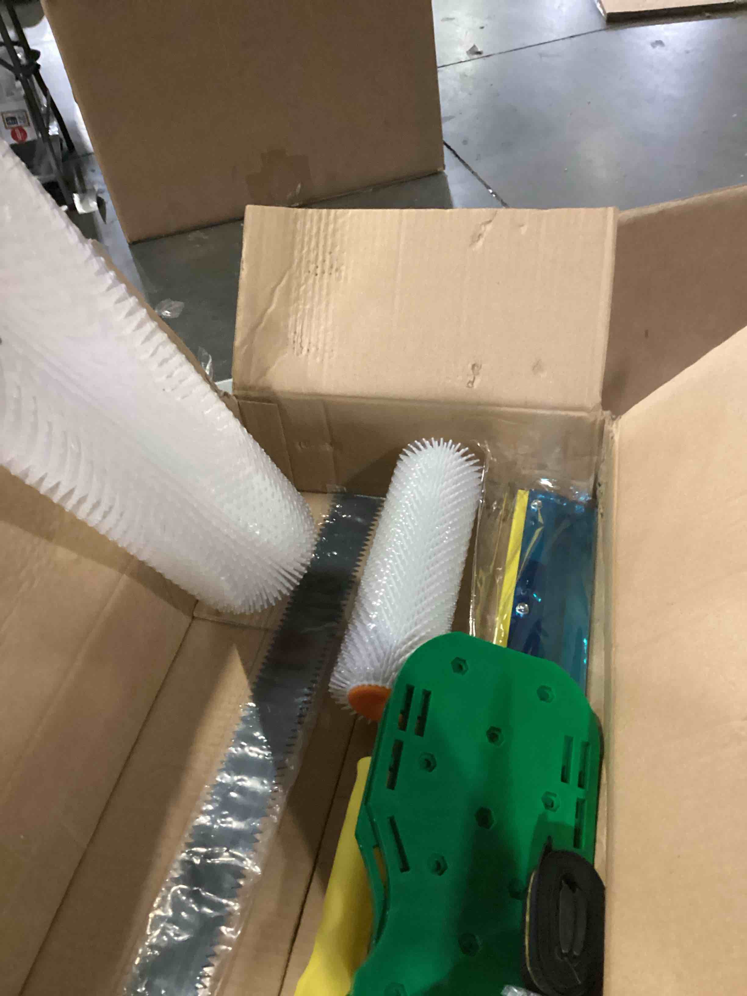 https://s3.amazonaws.com/lotting-images-prod/bidfta/PPE1445496_1741614485134.jpeg