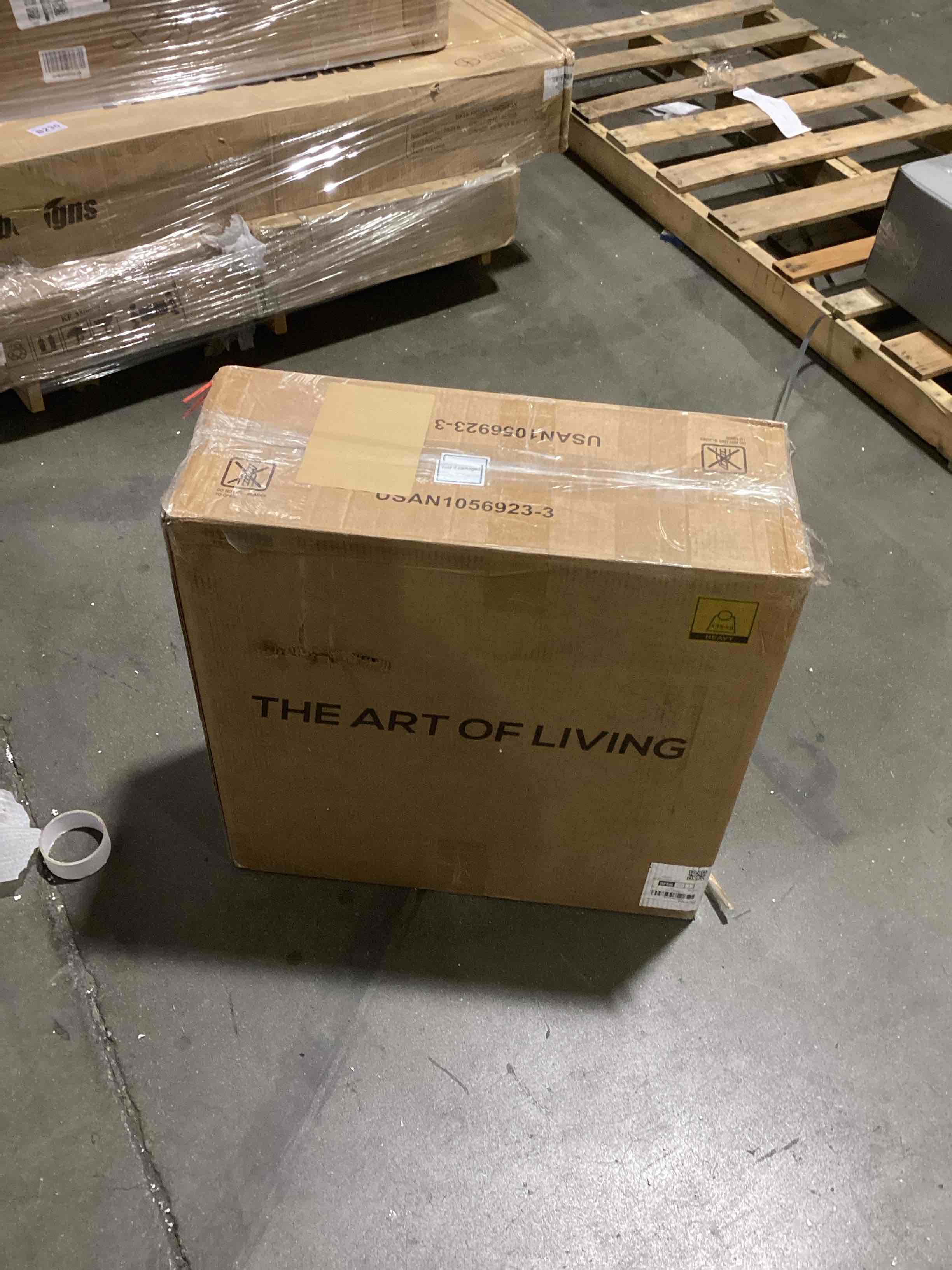 https://s3.amazonaws.com/lotting-images-prod/bidfta/PPE1445842_1741873683709.jpeg