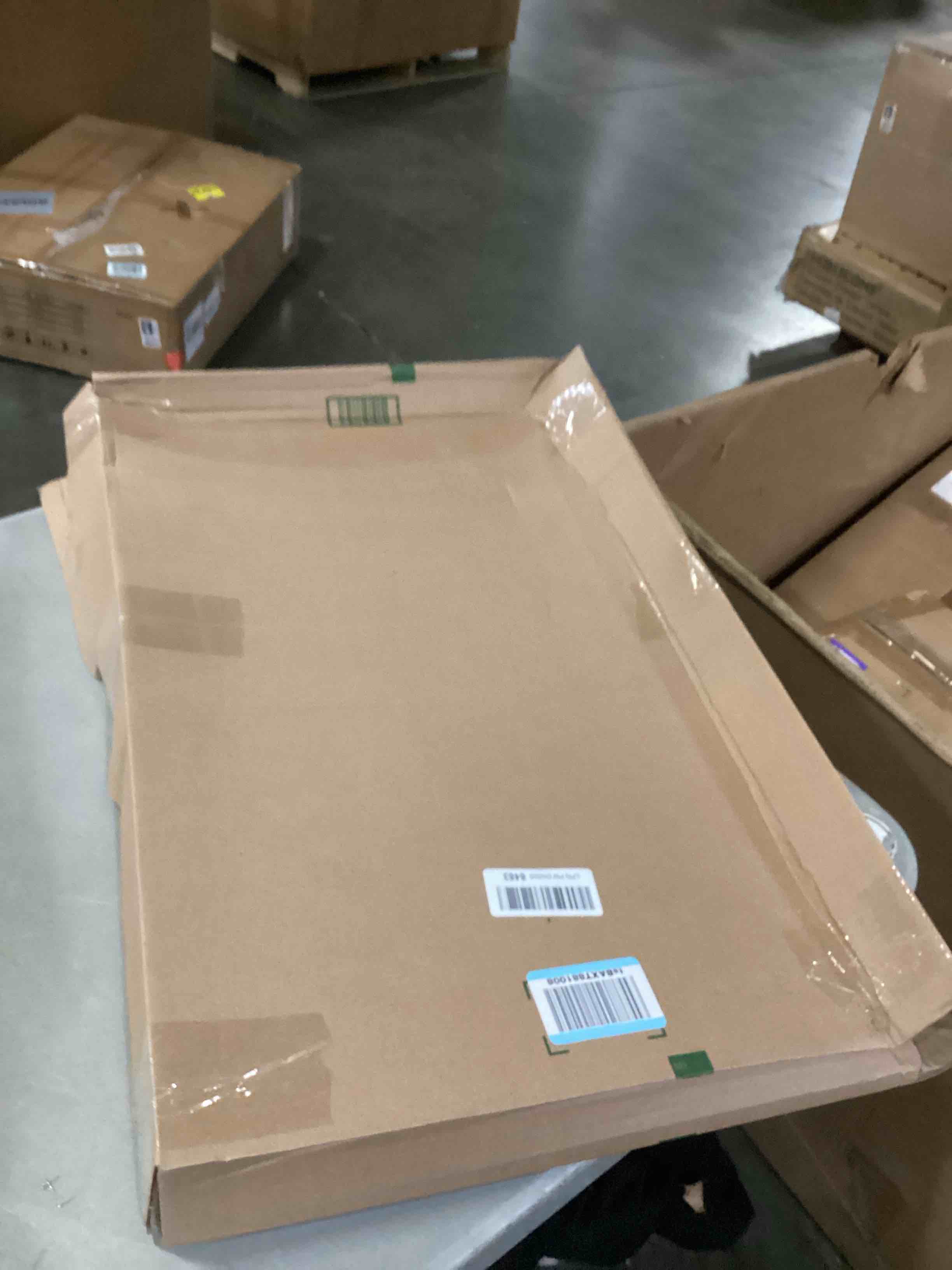 https://s3.amazonaws.com/lotting-images-prod/bidfta/PPE1446390_1742818979480.jpeg