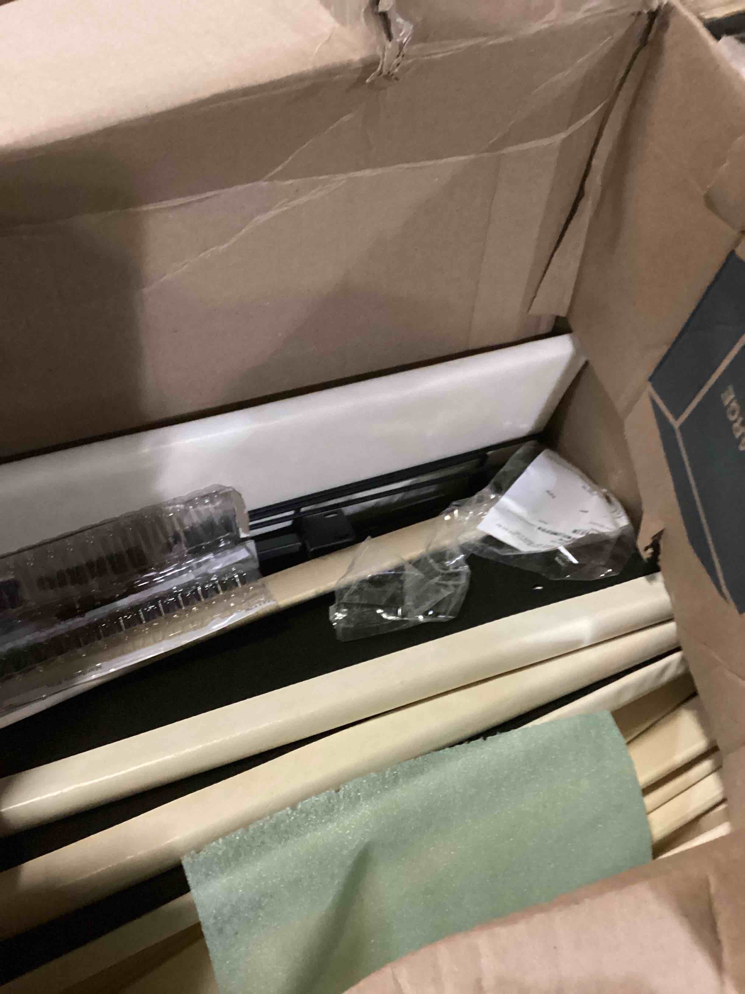 https://s3.amazonaws.com/lotting-images-prod/bidfta/PPE1446461_1742901302003.jpeg