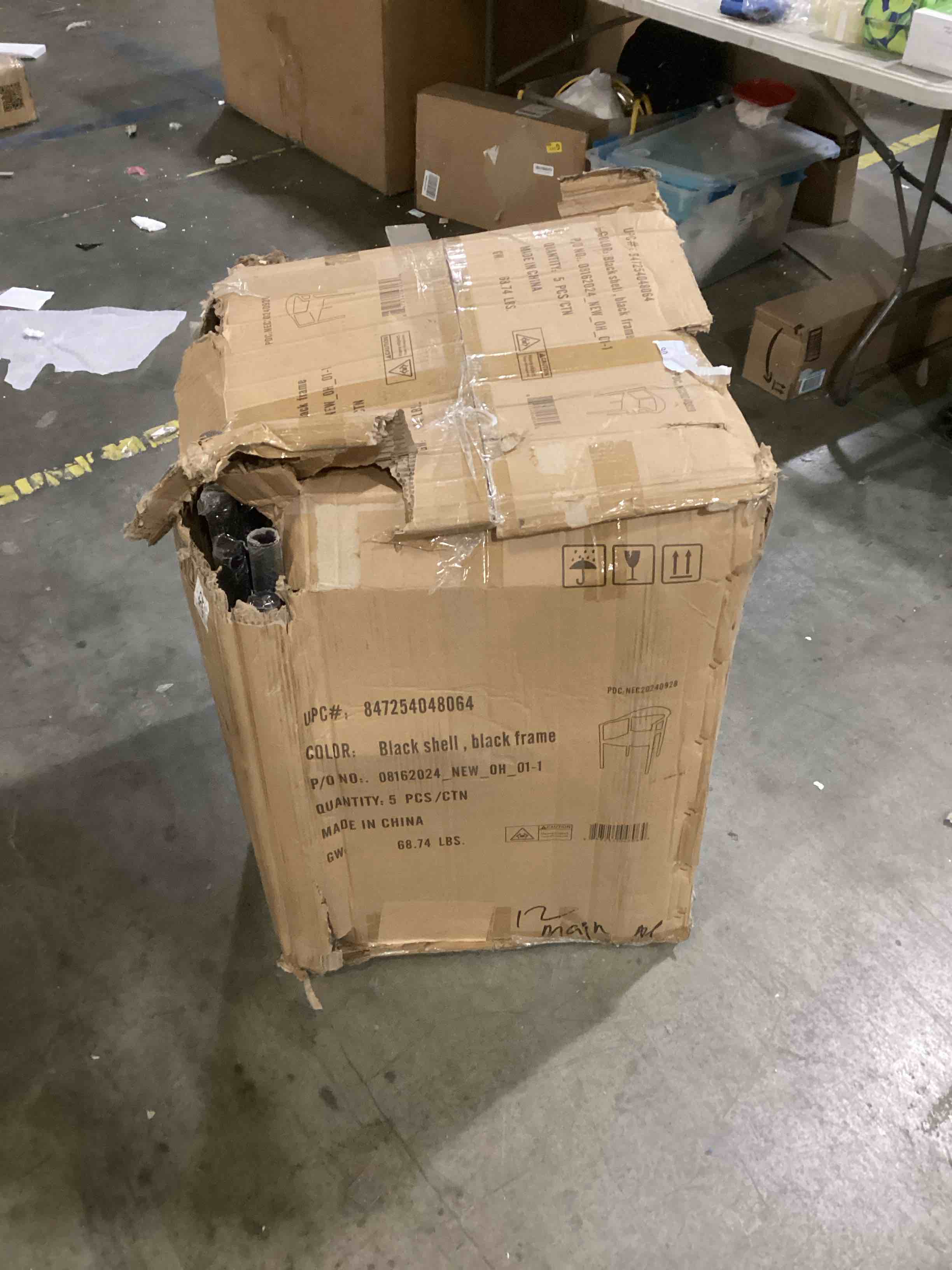 https://s3.amazonaws.com/lotting-images-prod/bidfta/PPE1446507_1742915074183.jpeg
