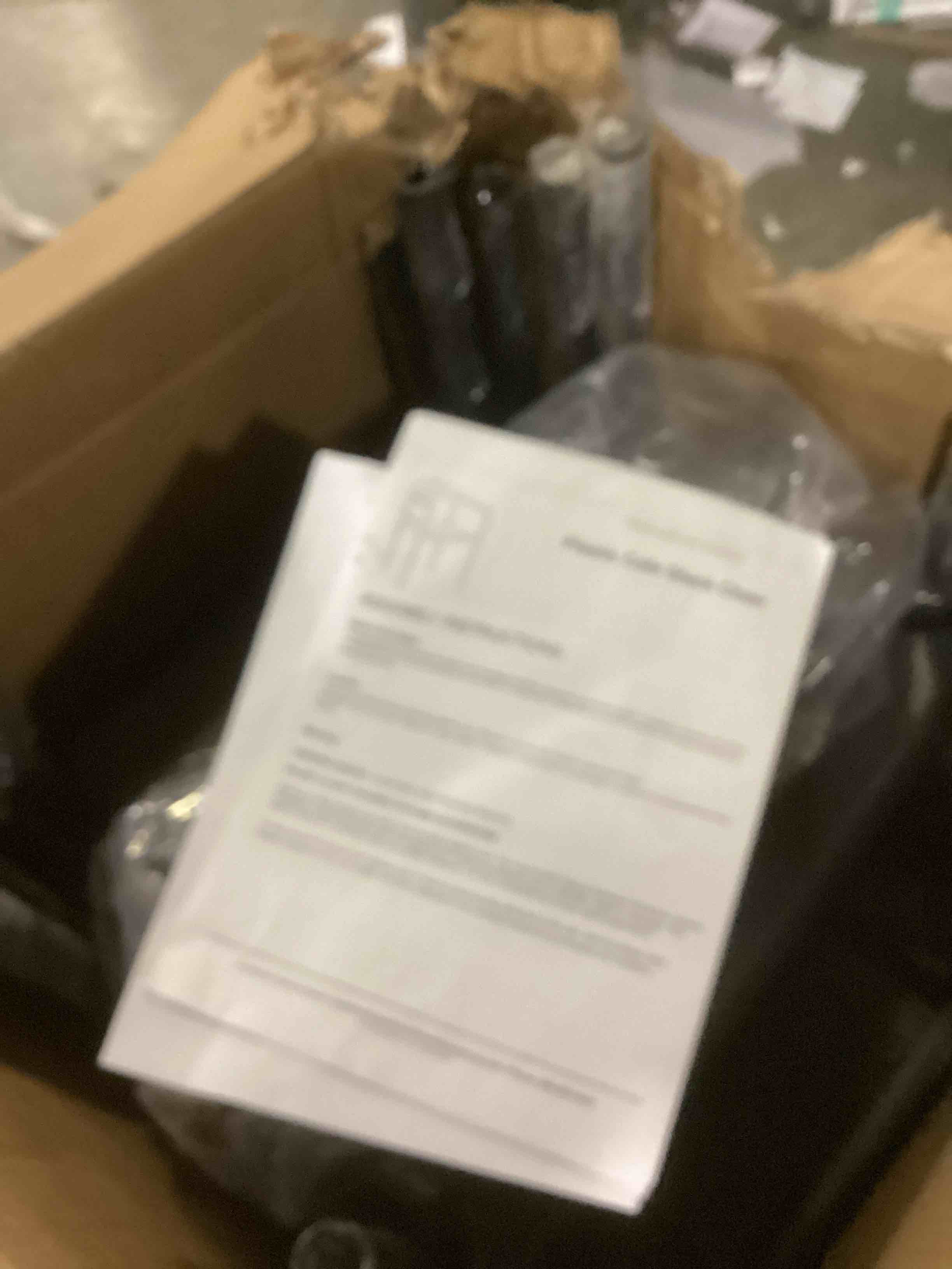 https://s3.amazonaws.com/lotting-images-prod/bidfta/PPE1446507_1742915120378.jpeg