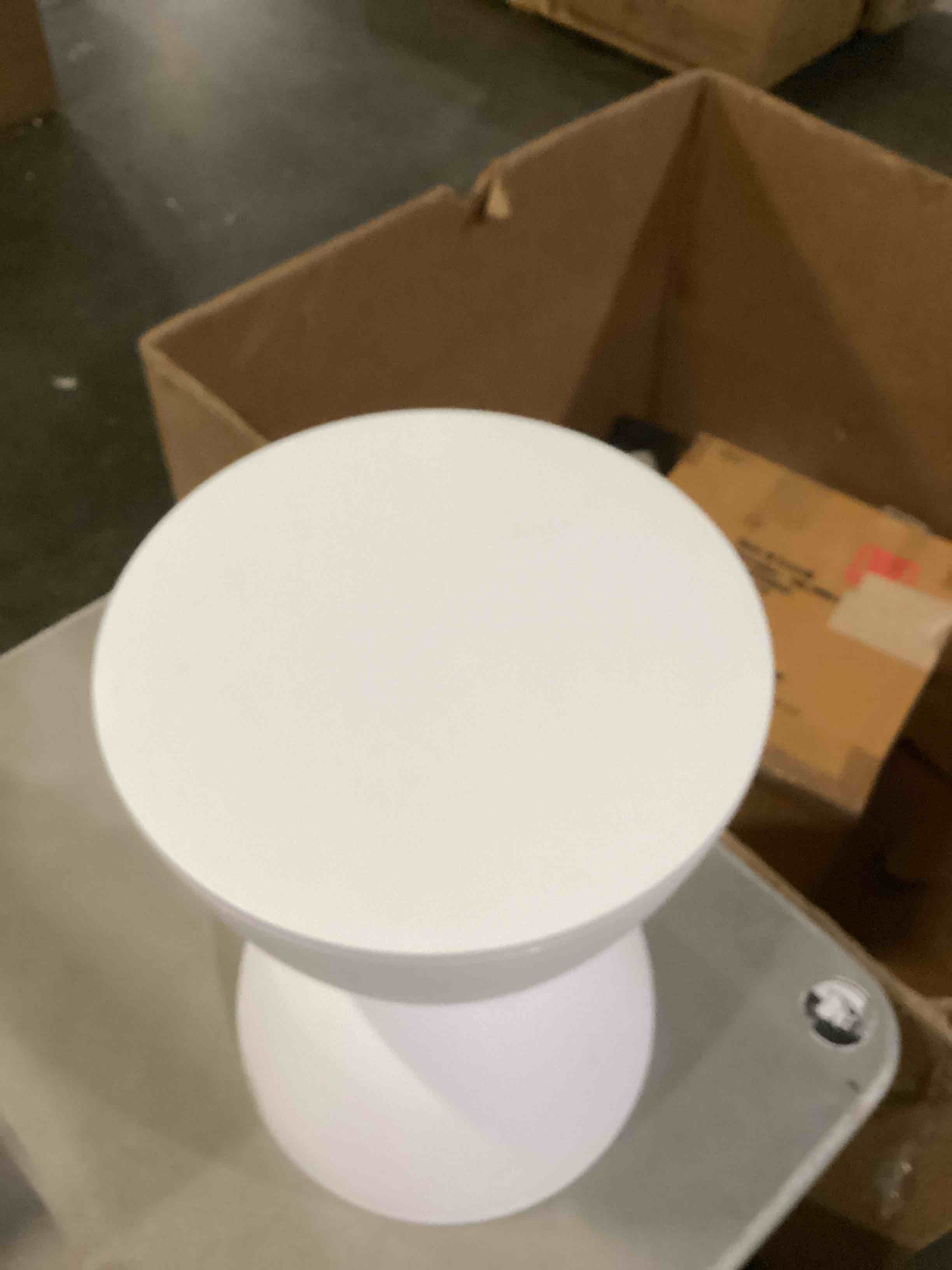 https://s3.amazonaws.com/lotting-images-prod/bidfta/PPE1446656_1743079151079.jpeg