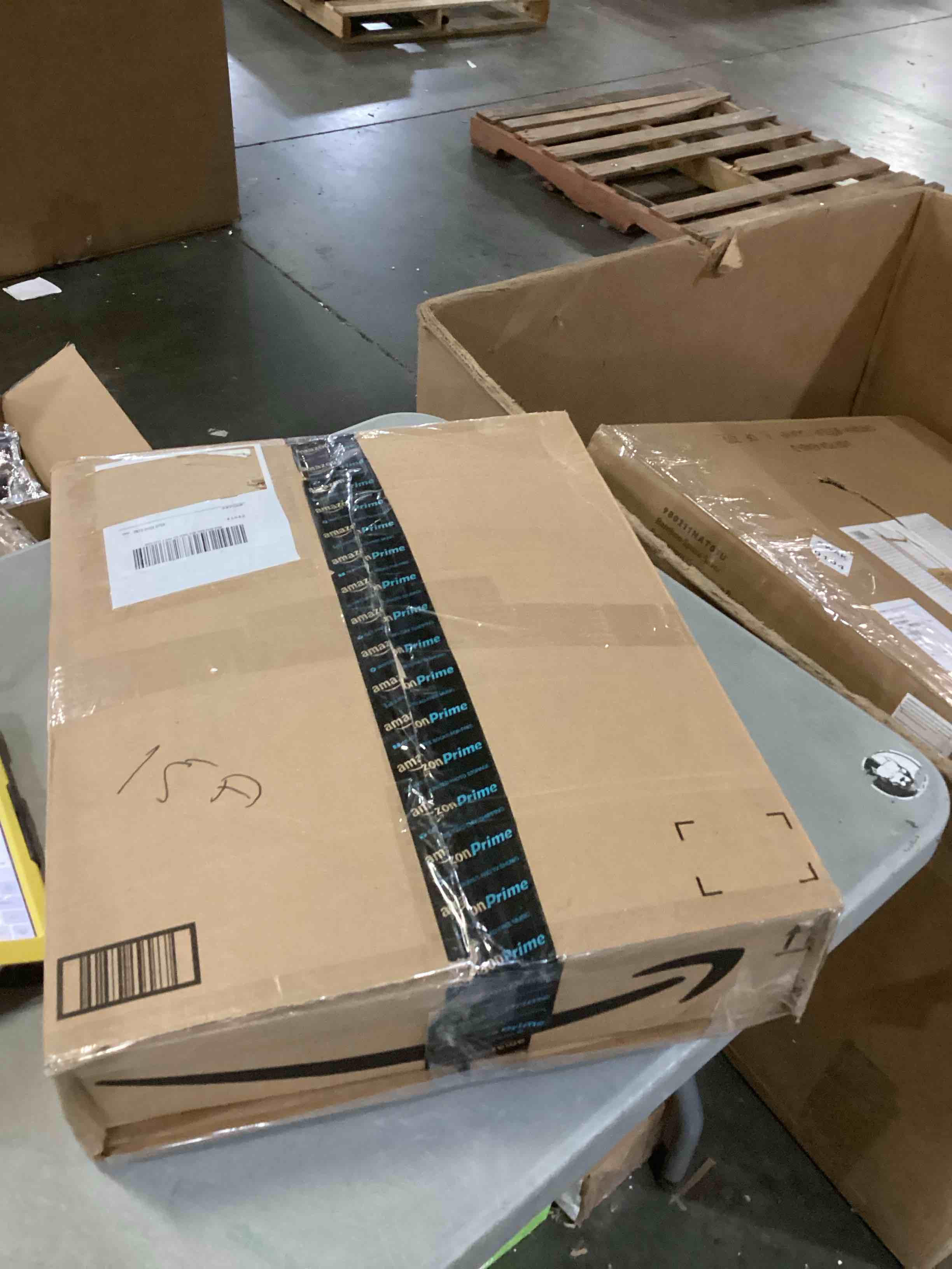https://s3.amazonaws.com/lotting-images-prod/bidfta/PPE1446679_1743087050061.jpeg