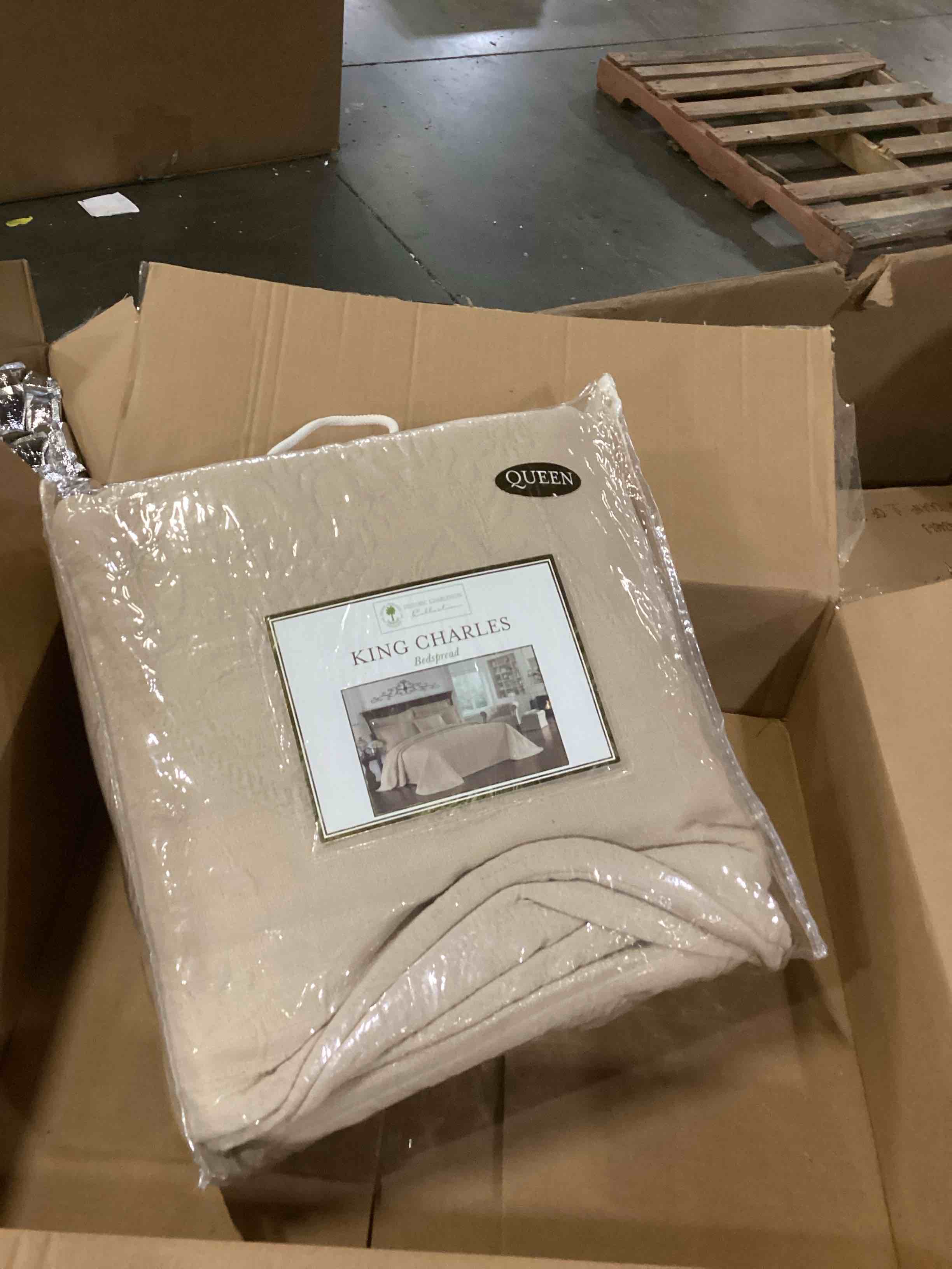 https://s3.amazonaws.com/lotting-images-prod/bidfta/PPE1446679_1743087075551.jpeg