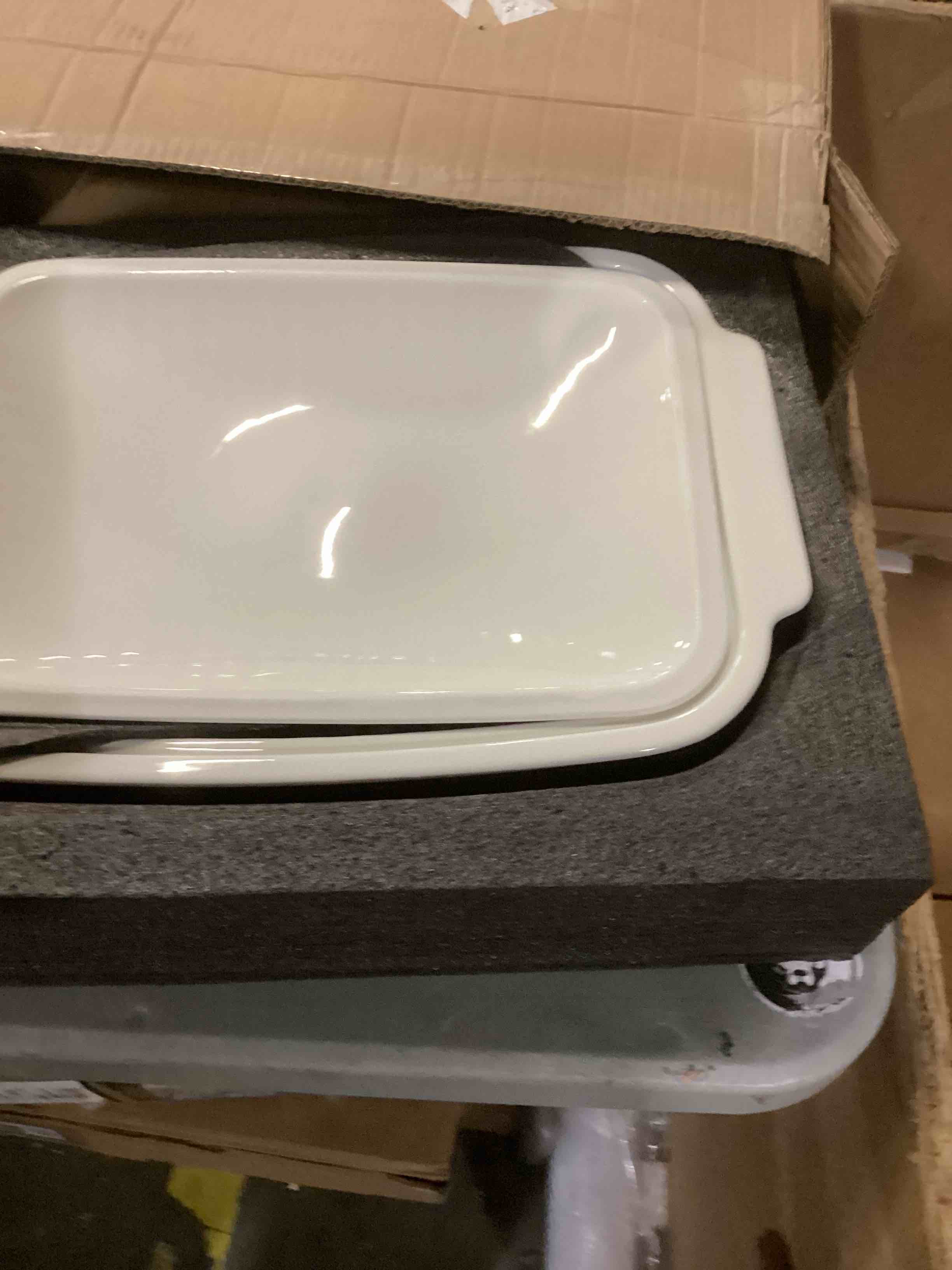 https://s3.amazonaws.com/lotting-images-prod/bidfta/PPE1446803_1743174958474.jpeg