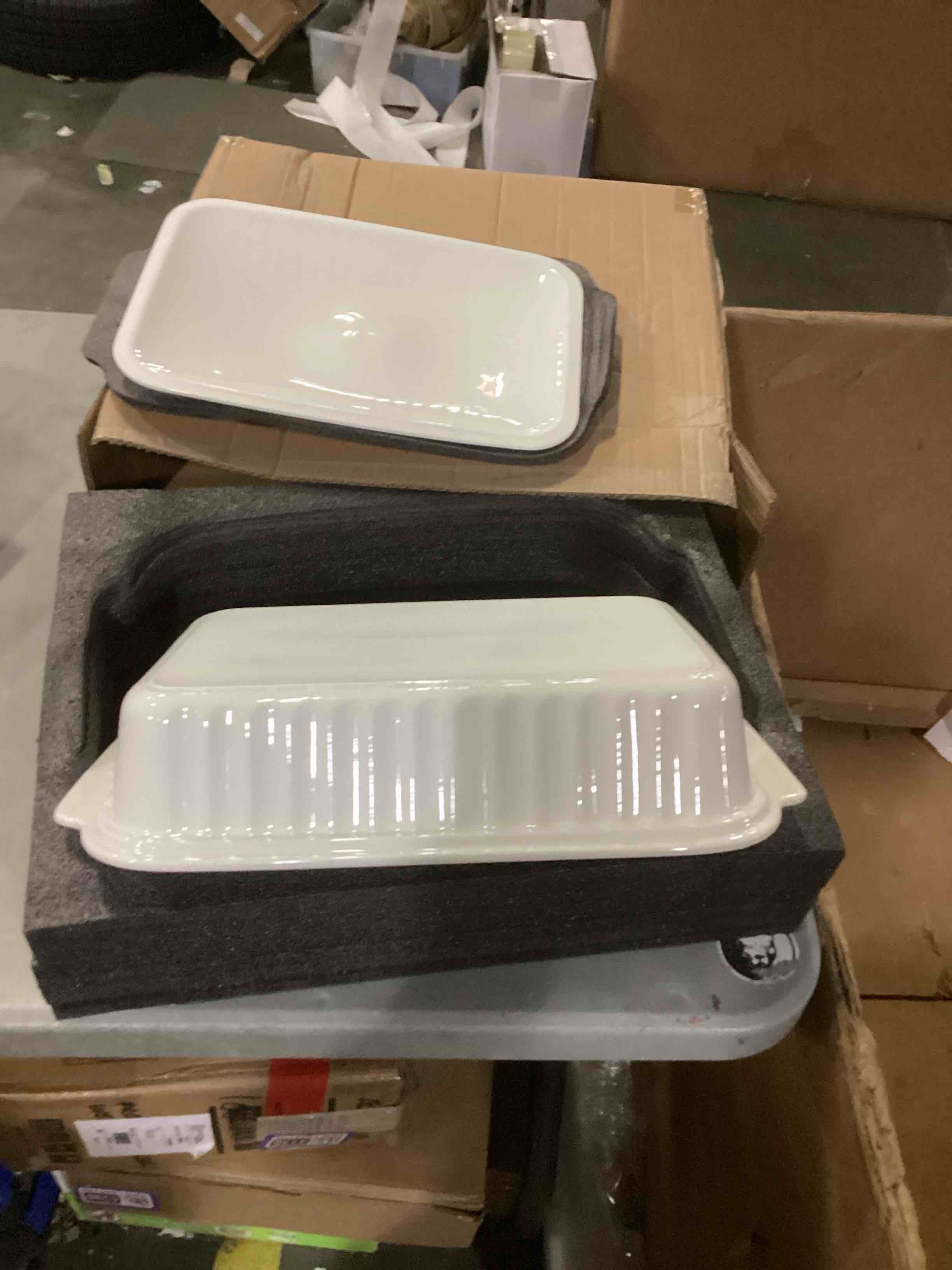 https://s3.amazonaws.com/lotting-images-prod/bidfta/PPE1446803_1743174979098.jpeg