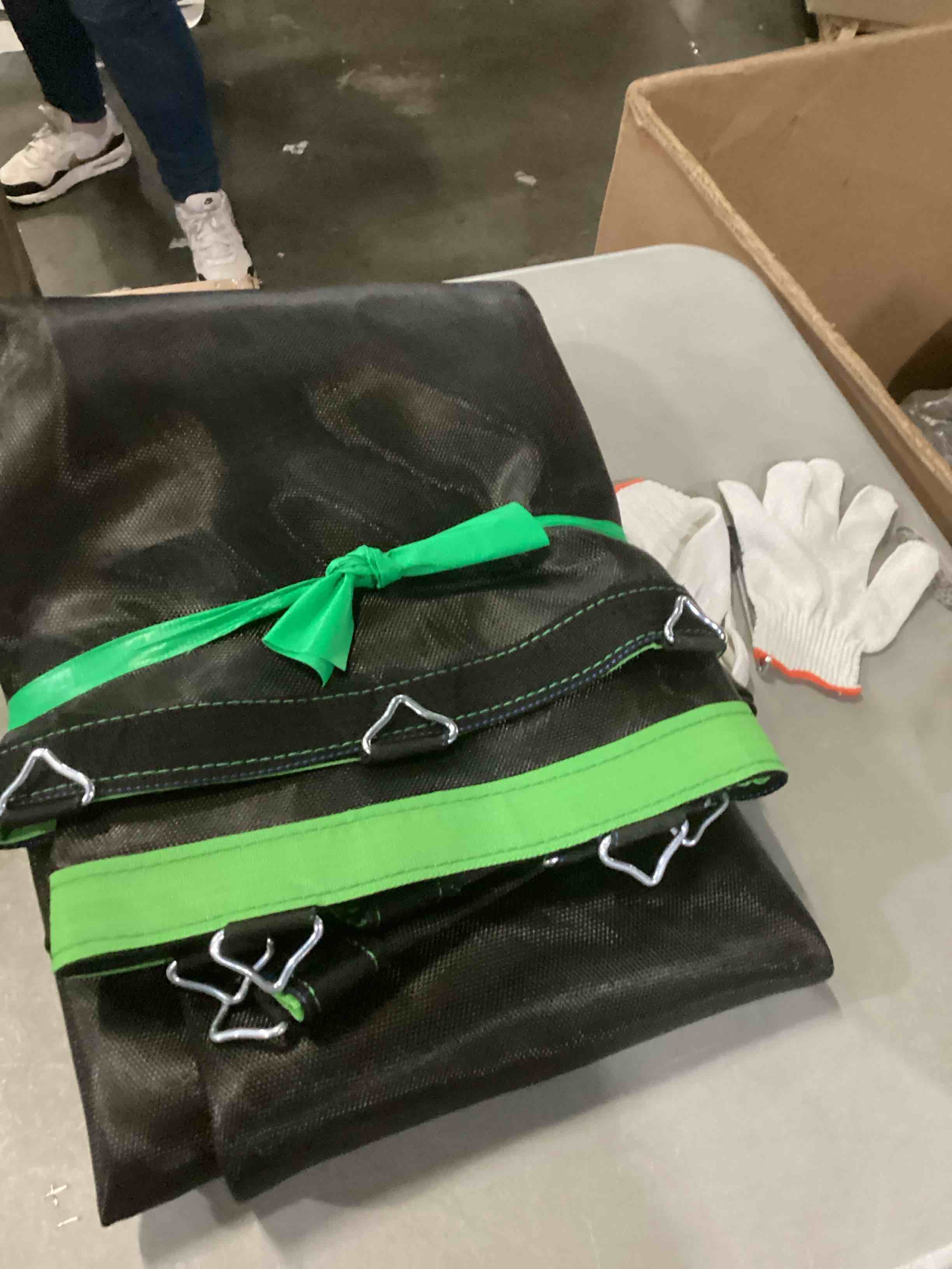https://s3.amazonaws.com/lotting-images-prod/bidfta/PPE1446812_1743176458195.jpeg